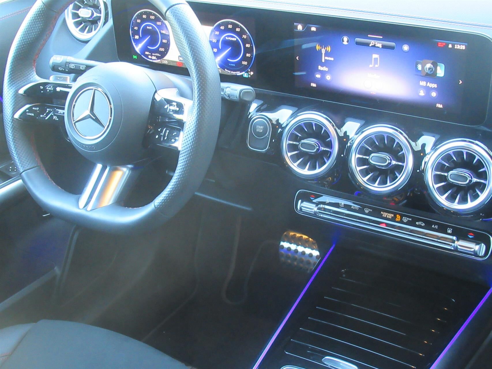 Billede af Mercedes-Benz EQA 250+ EL AMG Edition 190HK 5d Aut.