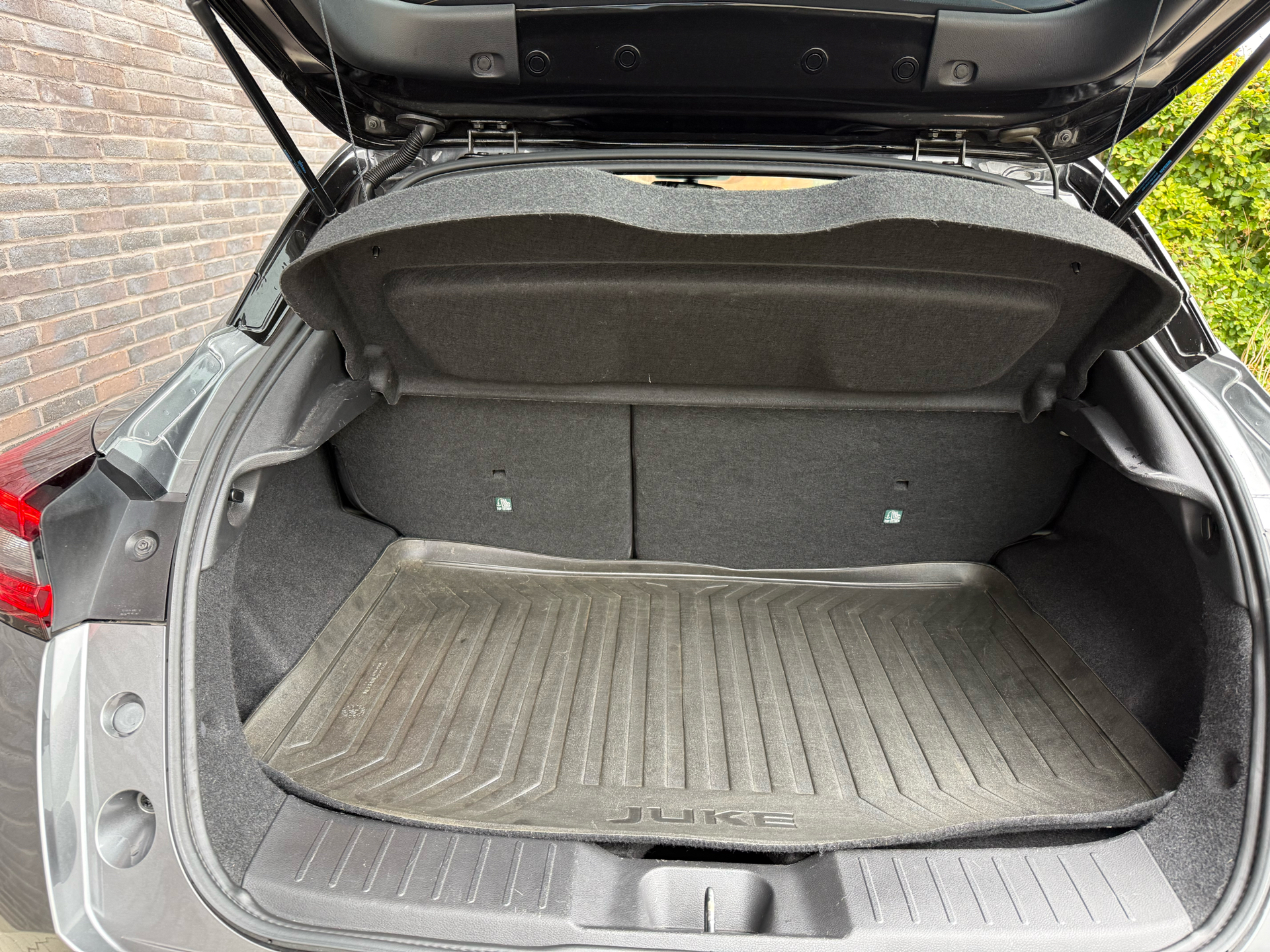 Billede af Nissan Juke 1,0 Dig-T N-Design DCT 117HK 5d 7g Aut.