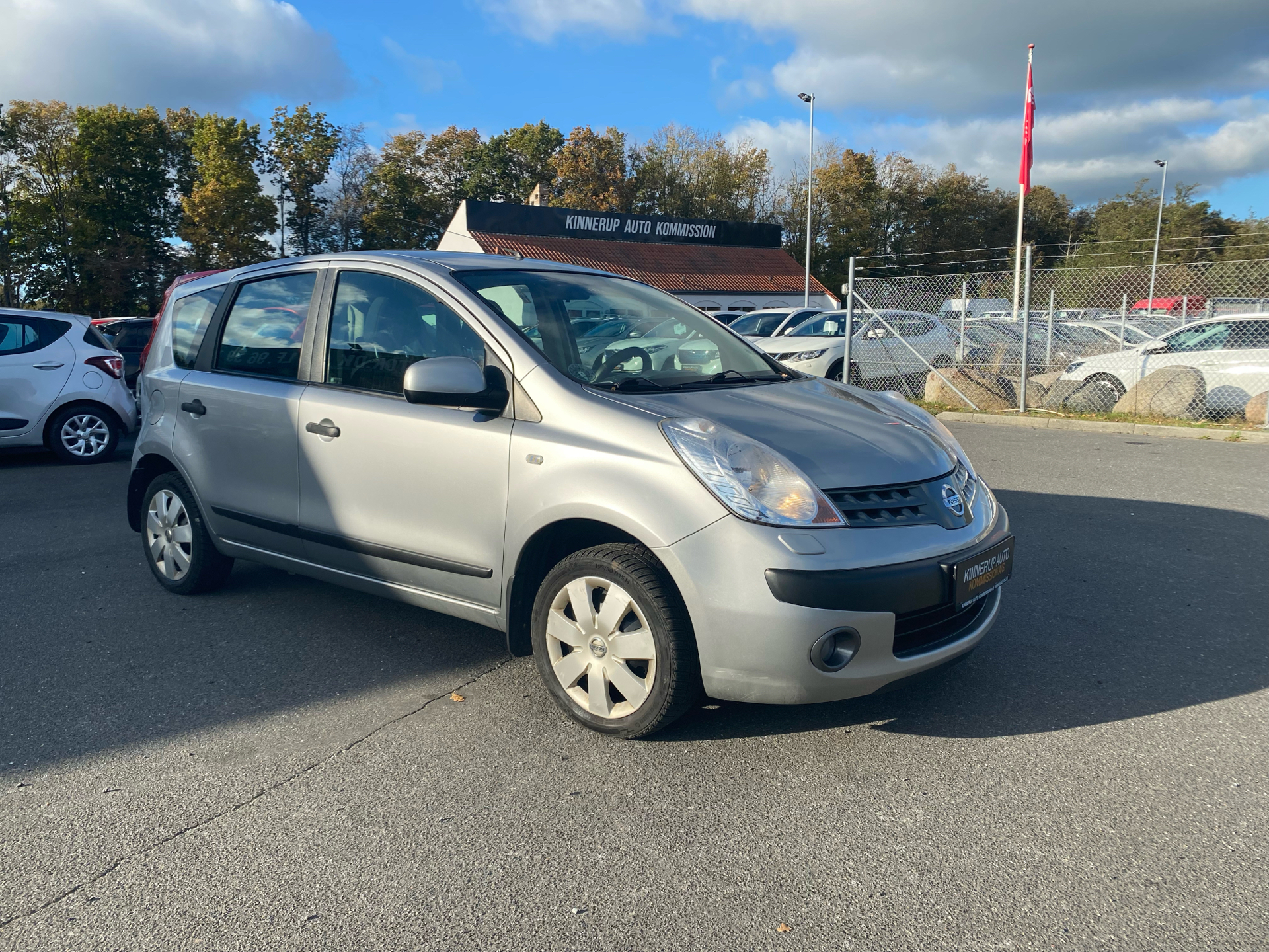 Billede af Nissan Note 1,6 16V Acenta 110HK 5d