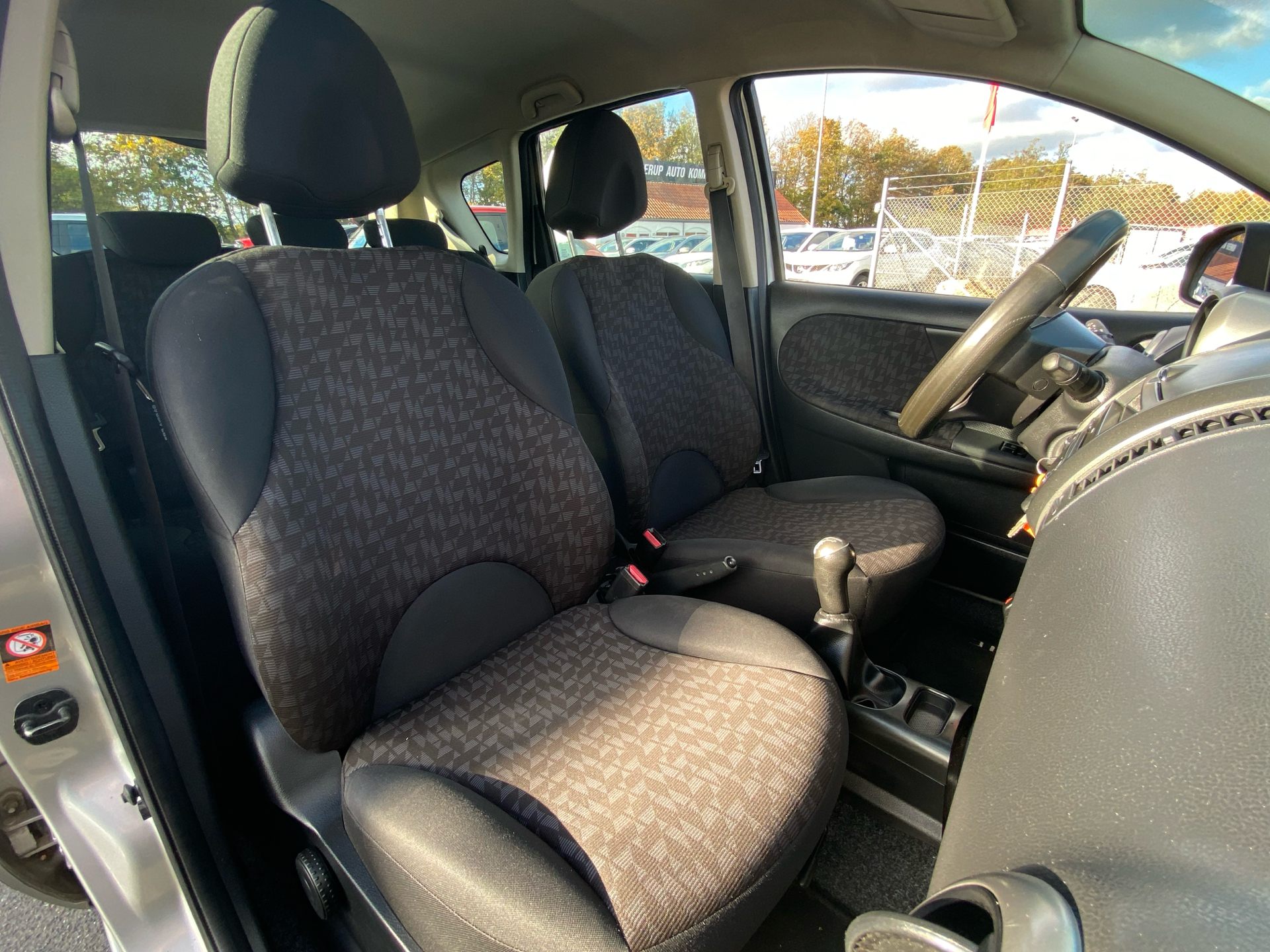 Billede af Nissan Note 1,6 16V Acenta 110HK 5d