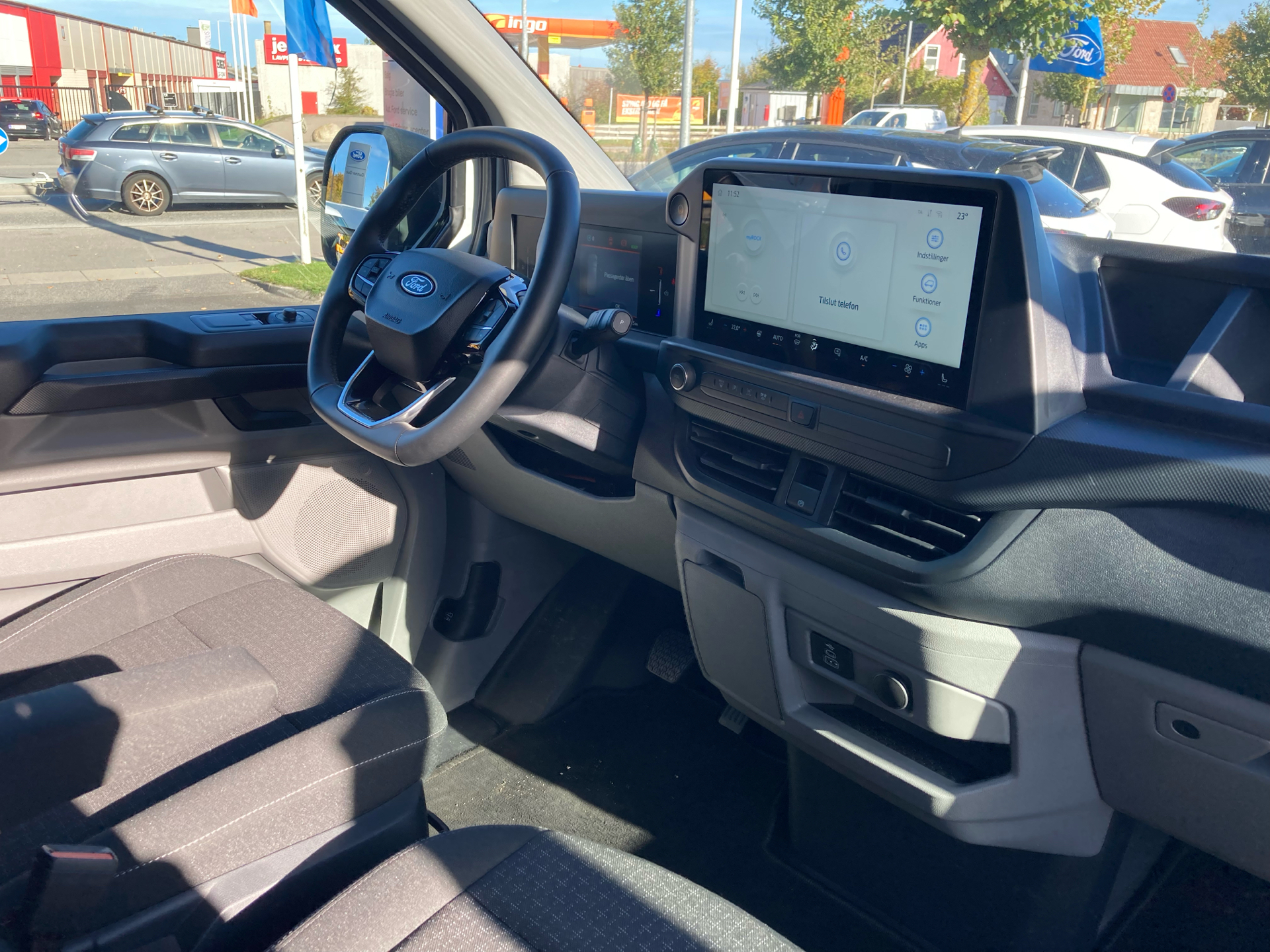 Billede af Ford E-Transit Custom 320 L2H1 EL Trend 218HK Van Aut.