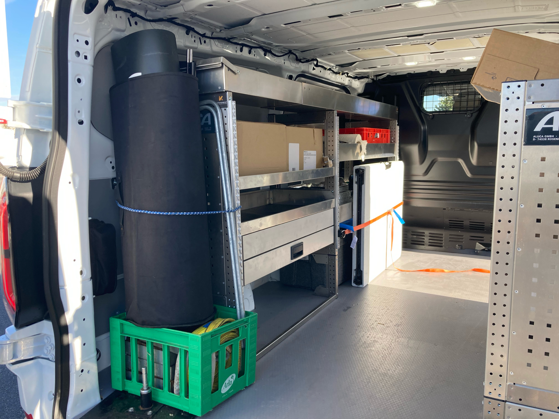 Billede af Ford E-Transit Custom 320 L2H1 EL Trend 218HK Van Aut.