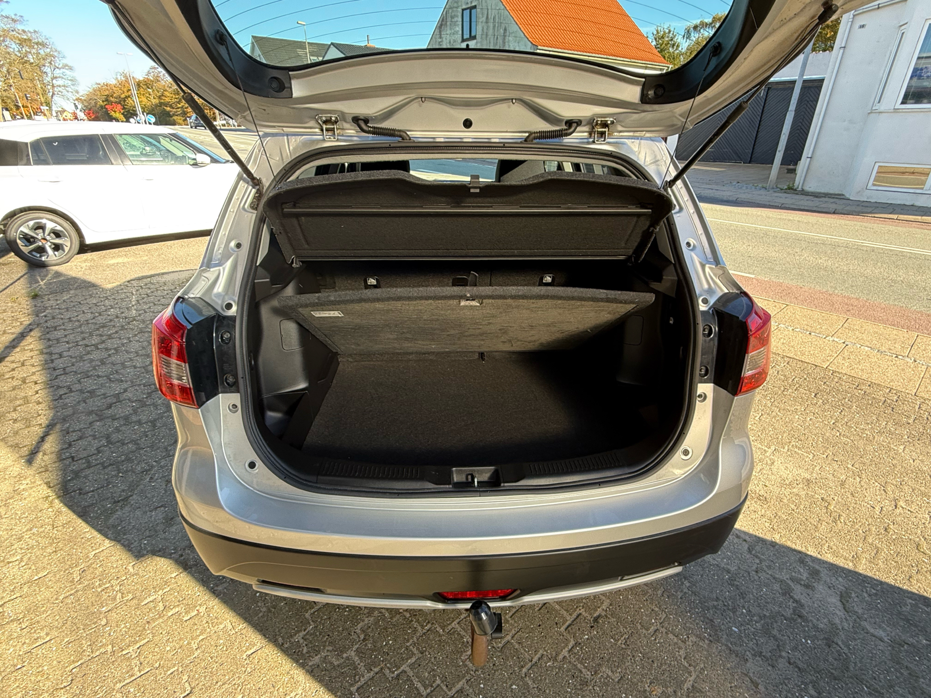 Billede af Suzuki S-Cross 1,0 Boosterjet Active 112HK 5d