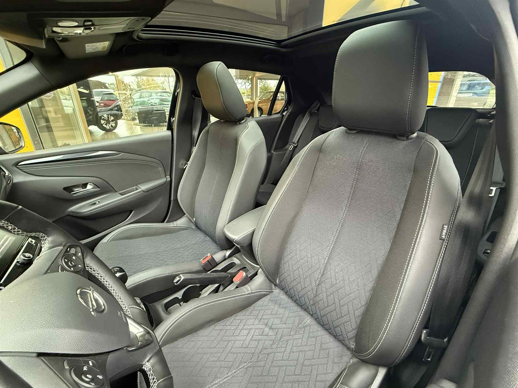 Billede af Opel Corsa 1,2 PureTech Black 100HK 5d 6g