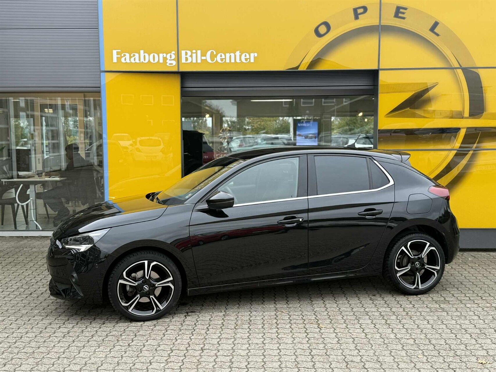 Billede af Opel Corsa 1,2 PureTech Black 100HK 5d 6g