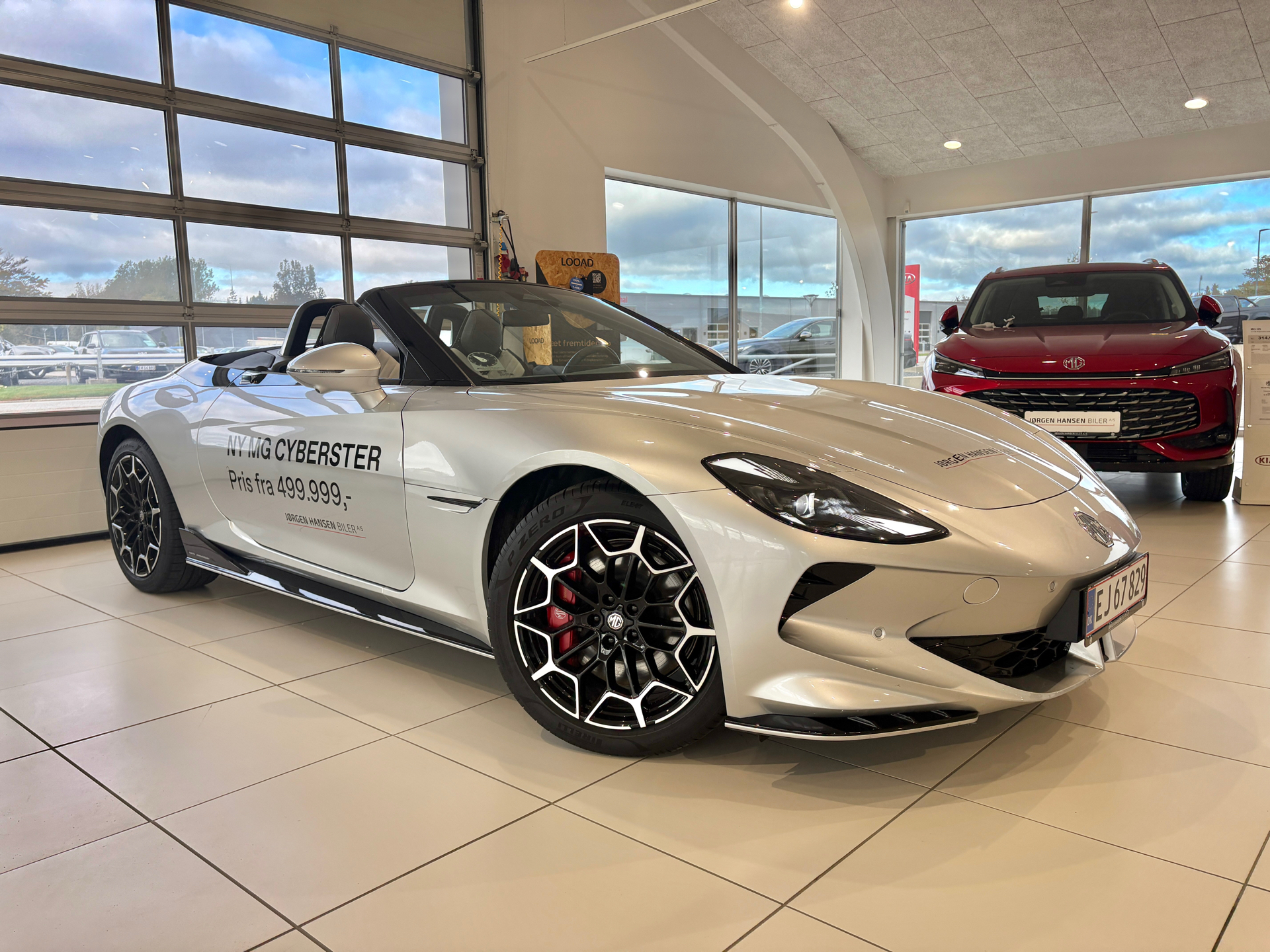 Billede af MG Cyberster EL Long Range Trophy 4x4 340HK Cabr. Aut.