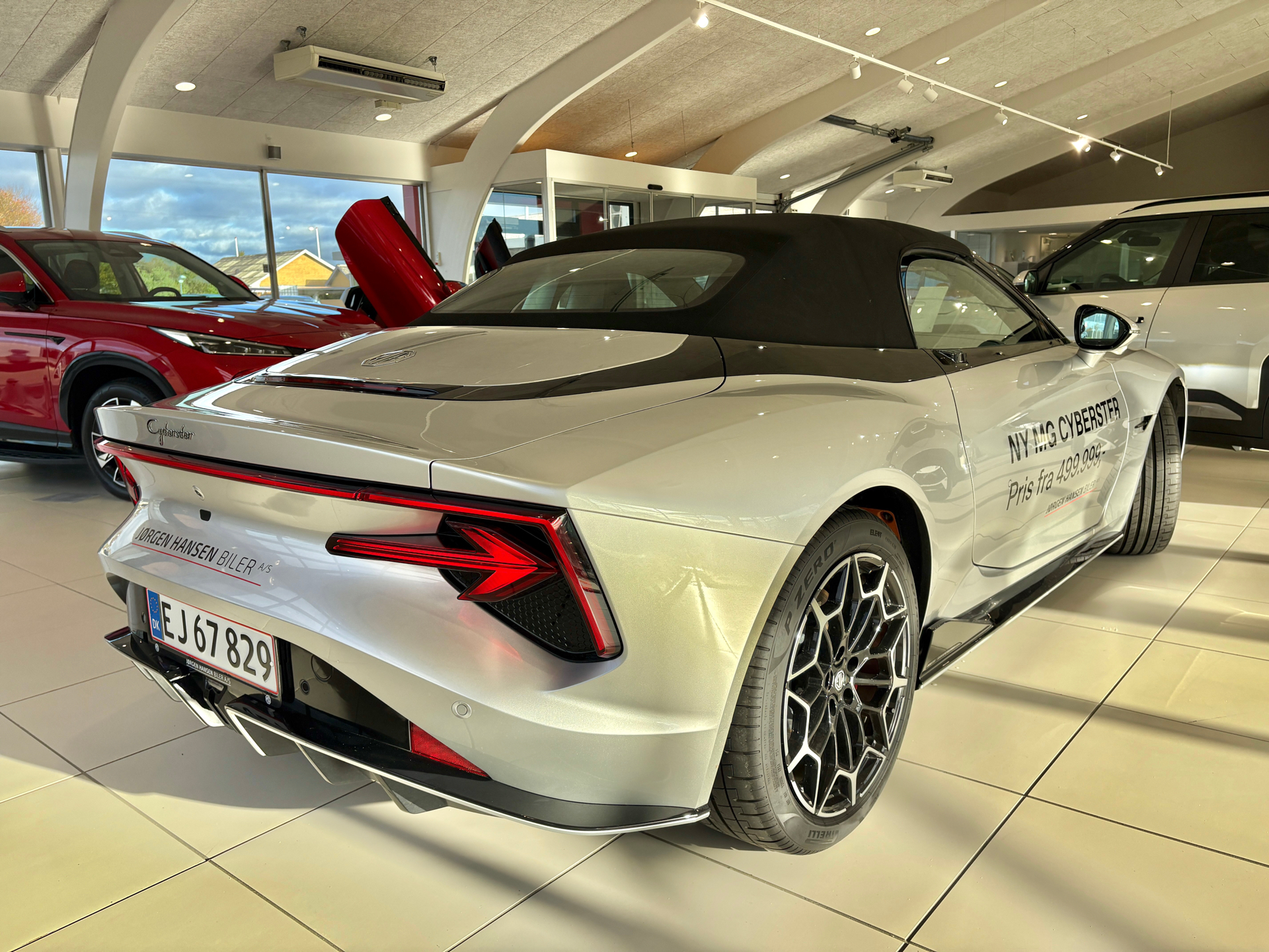 Billede af MG Cyberster EL Long Range Trophy 4x4 340HK Cabr. Aut.