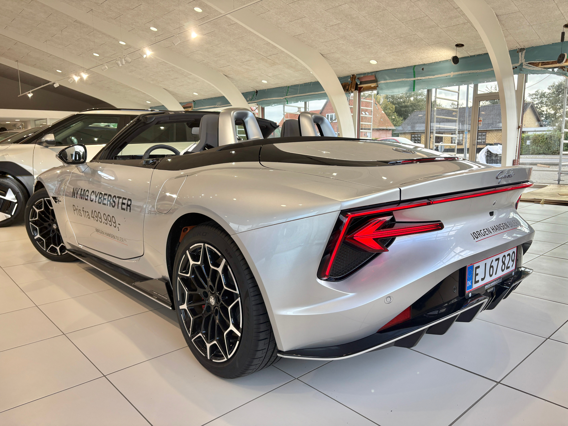 Billede af MG Cyberster EL Long Range Trophy 4x4 340HK Cabr. Aut.