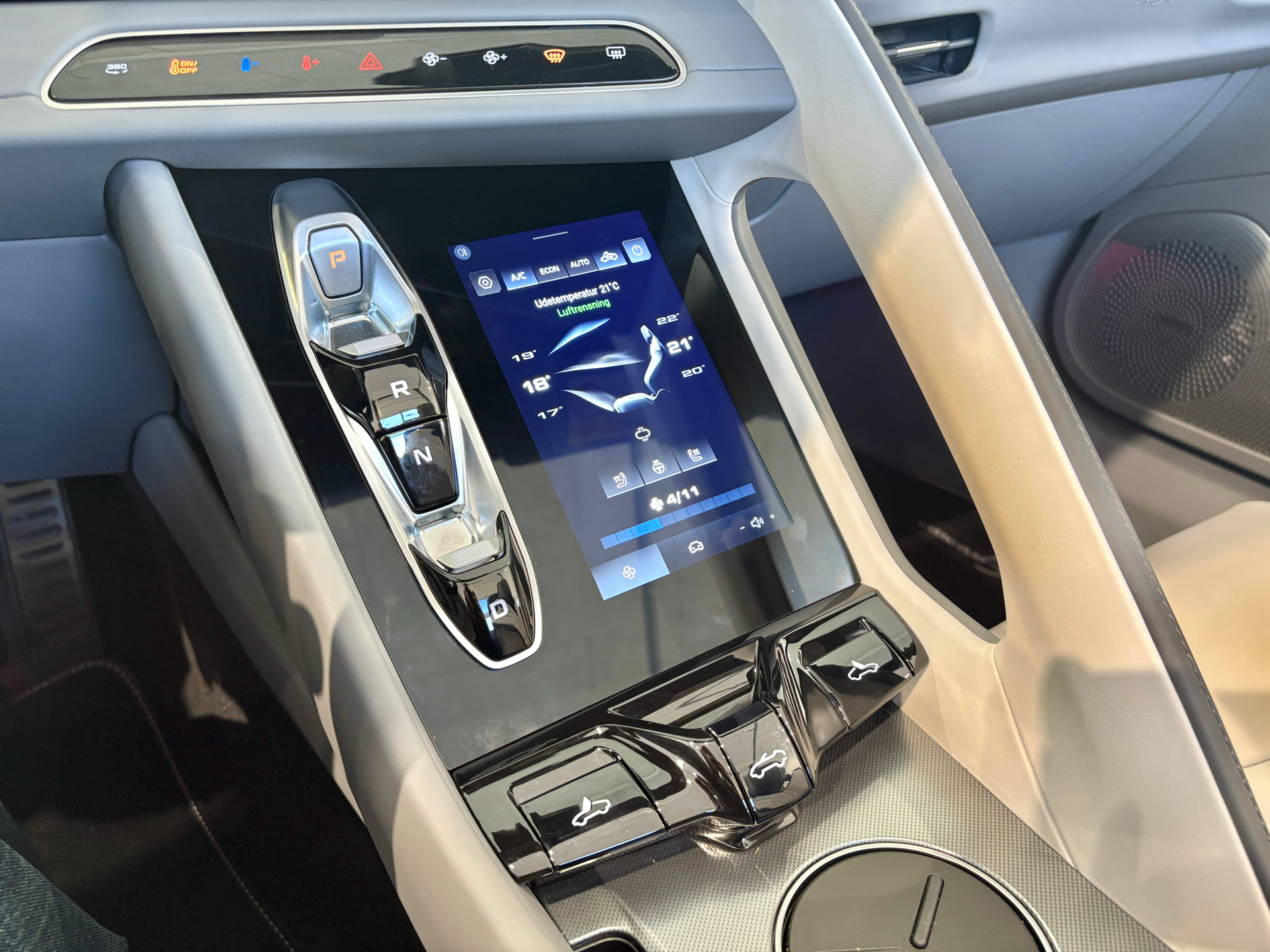 Billede af MG Cyberster EL Long Range Trophy 4x4 340HK Cabr. Aut.