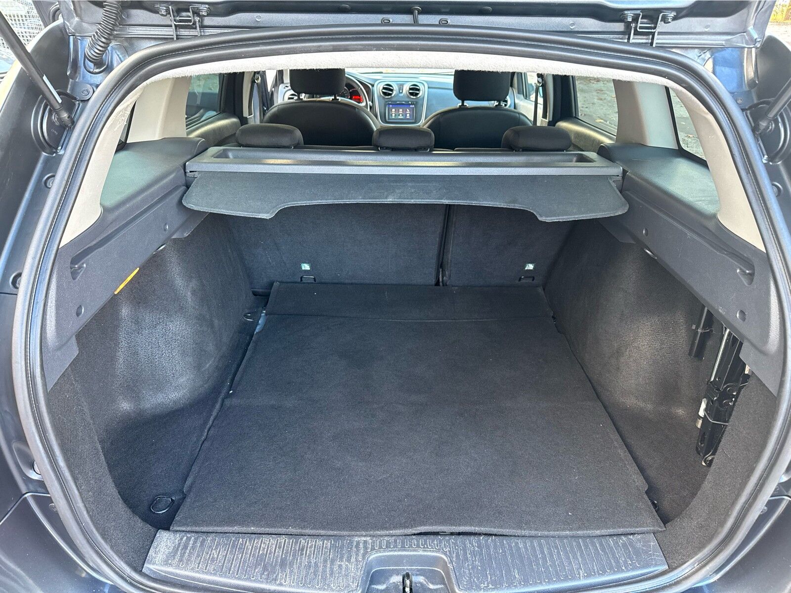 Billede af Dacia Logan 1,5 DCi Lauréate Start/Stop 90HK