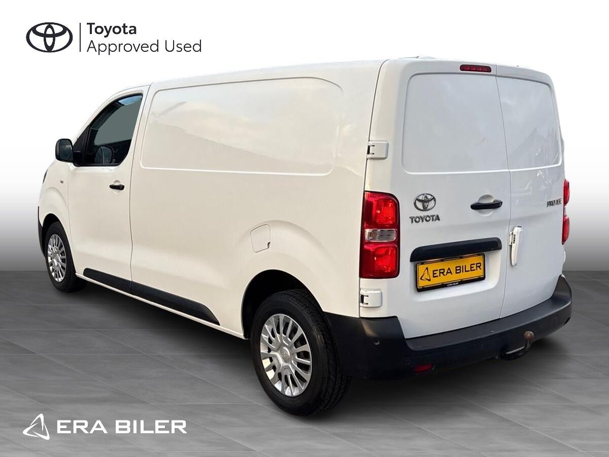 Billede af Toyota Proace Medium 2,0 D Comfort Master 122HK Van 6g