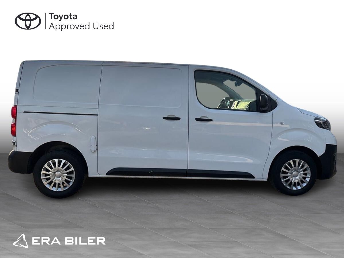 Billede af Toyota Proace Medium 2,0 D Comfort Master 122HK Van 6g