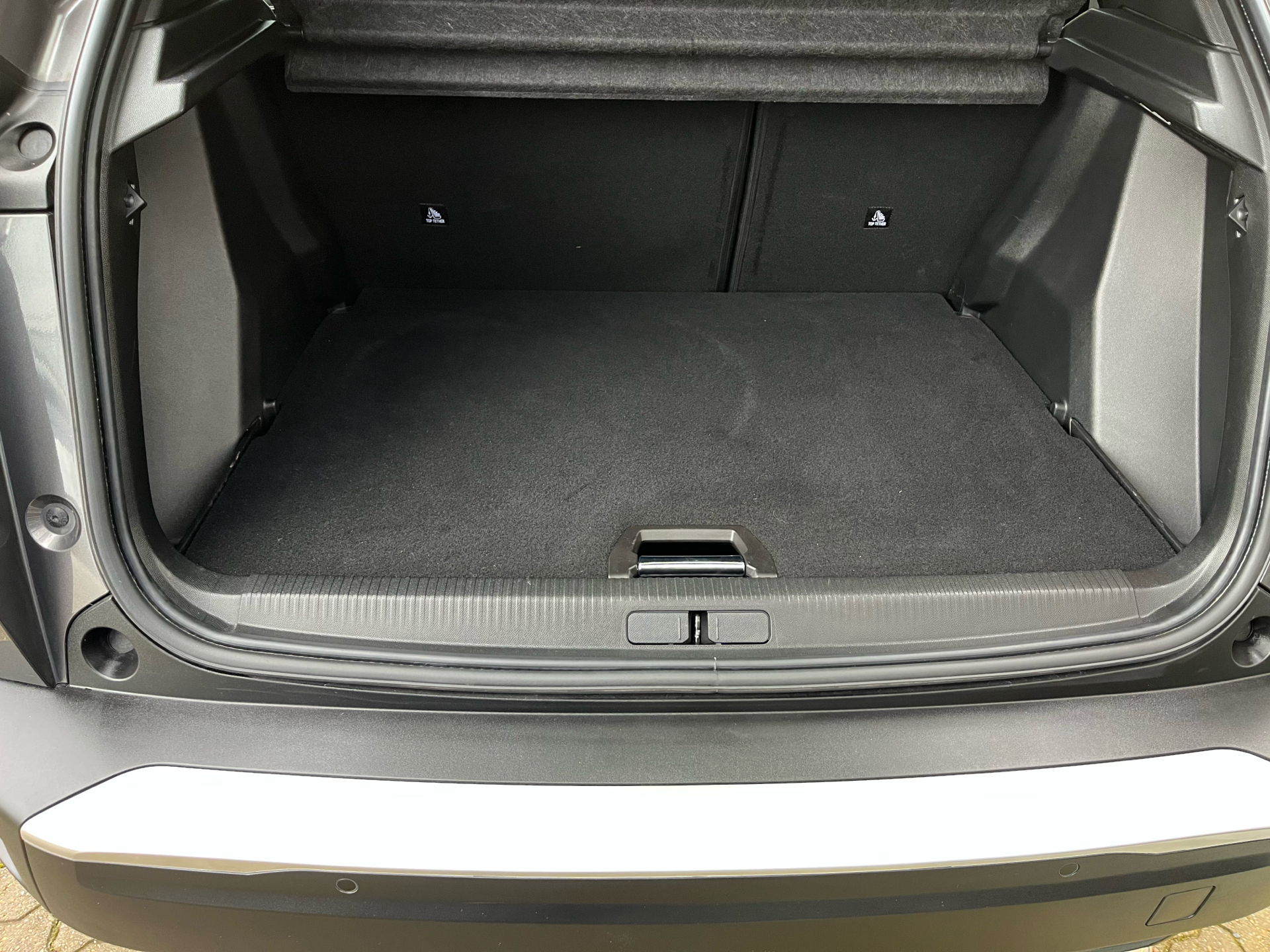 Billede af Peugeot 2008 1,2 PureTech Allure Grand 130HK 5d