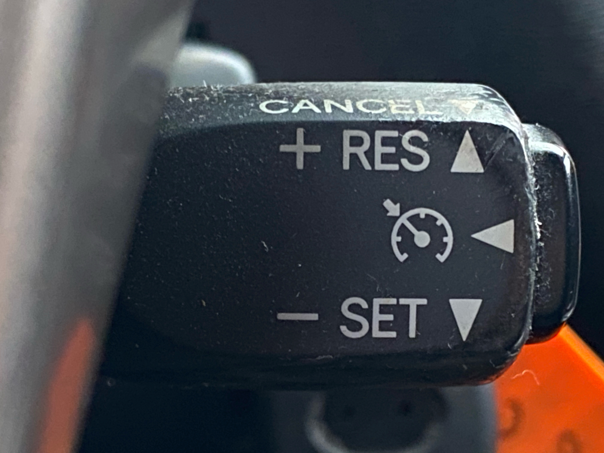 Billede af Toyota Avensis 1,8 VVT-I T2 E-CVT 147HK Stc 6g Aut.