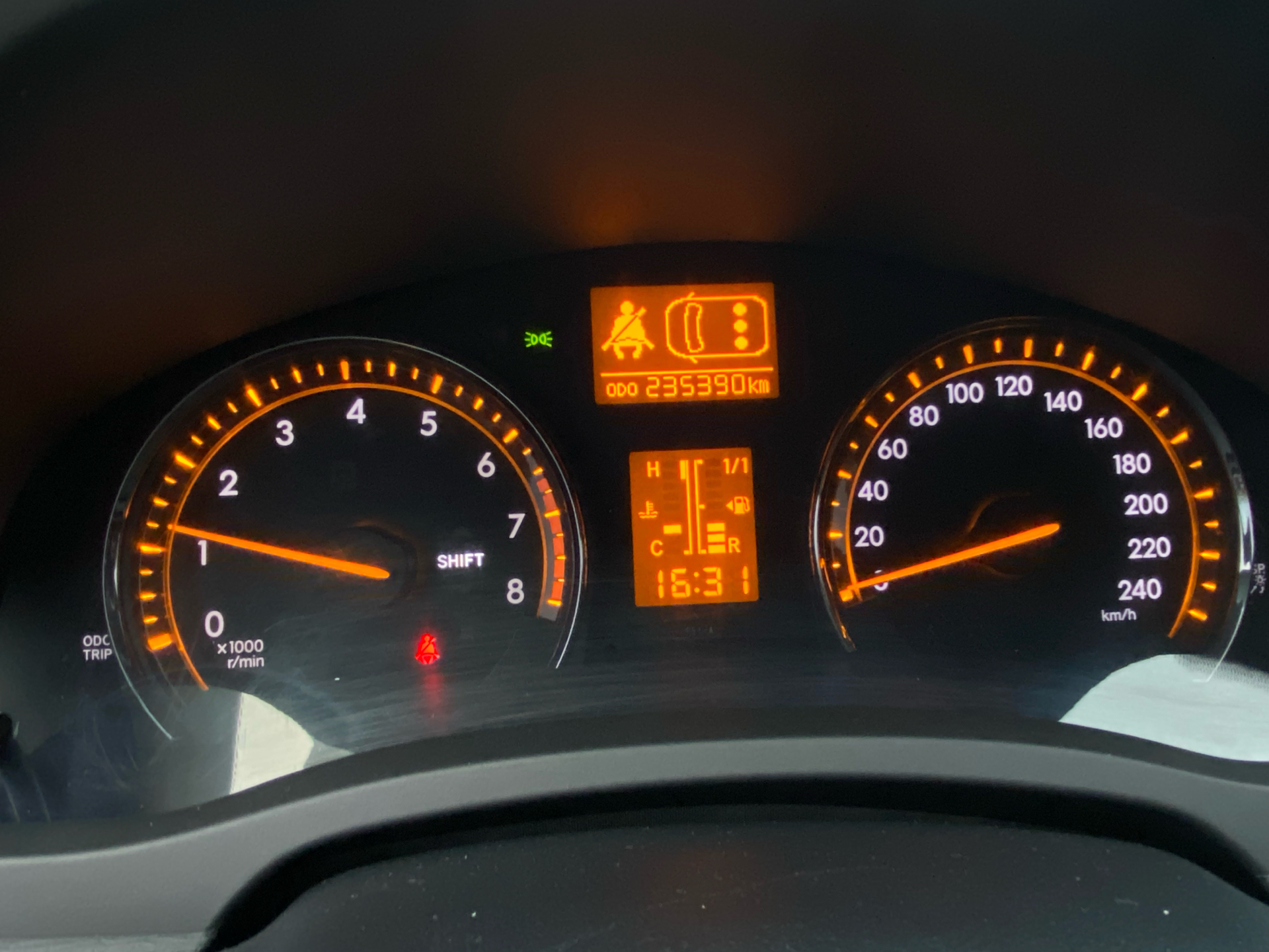 Billede af Toyota Avensis 1,8 VVT-I T1 147HK Stc 6g