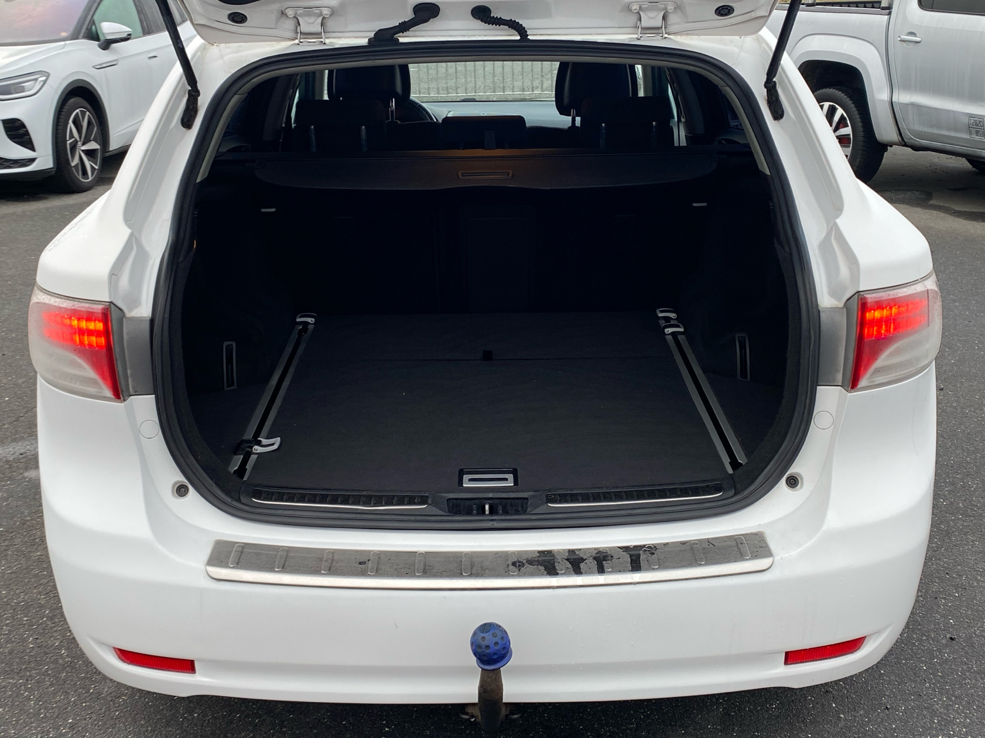 Billede af Toyota Avensis 1,8 VVT-I T1 147HK Stc 6g