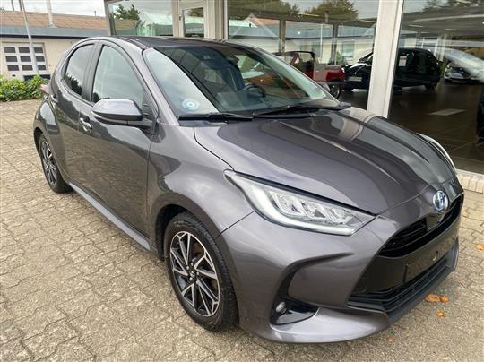 Toyota Yaris 1,5 Hybrid Active Technology & Design 116HK 5d Trinl. Gear