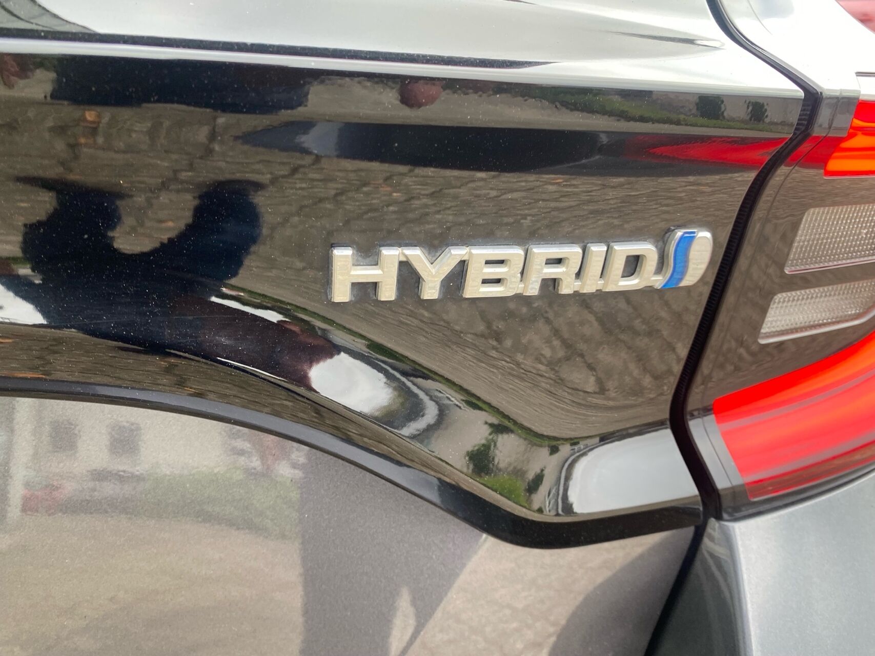 Billede af Toyota Yaris 1,5 Hybrid Active Technology & Design 116HK 5d Trinl. Gear