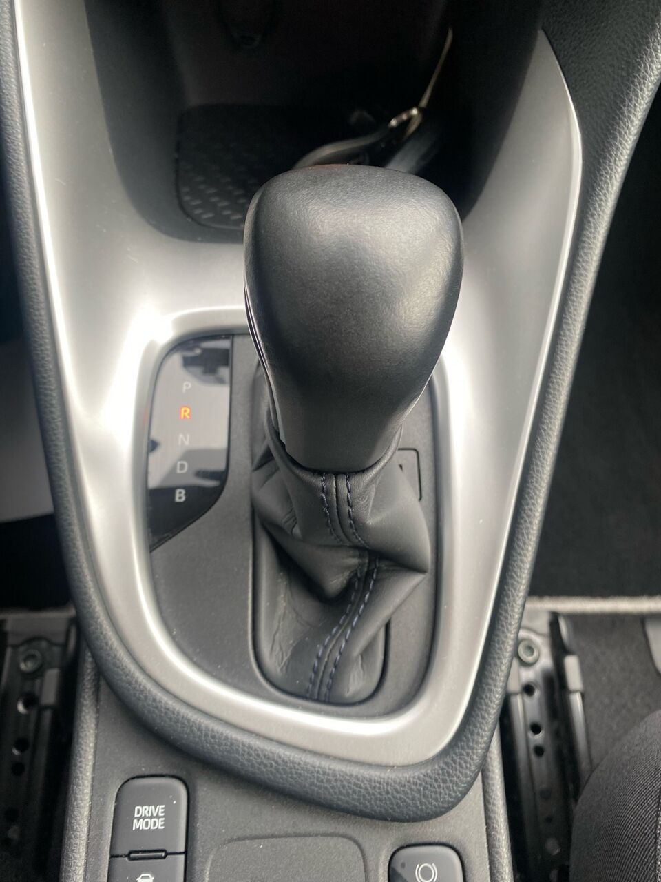 Billede af Toyota Yaris 1,5 Hybrid Active Technology & Design 116HK 5d Trinl. Gear