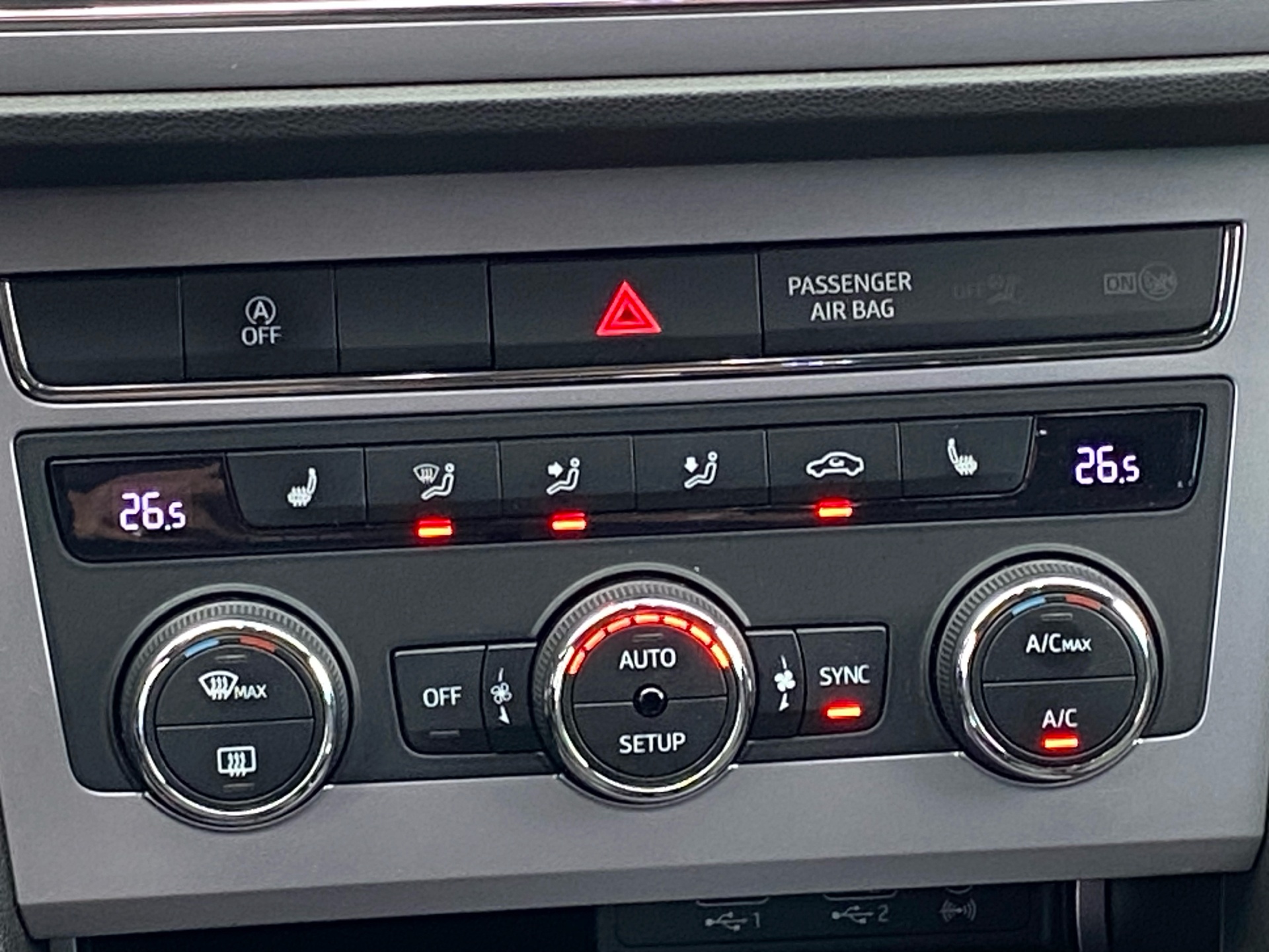 Billede af Seat Leon 2,0 TDI Xcellence Start/Stop DSG 150HK Stc 6g Aut.