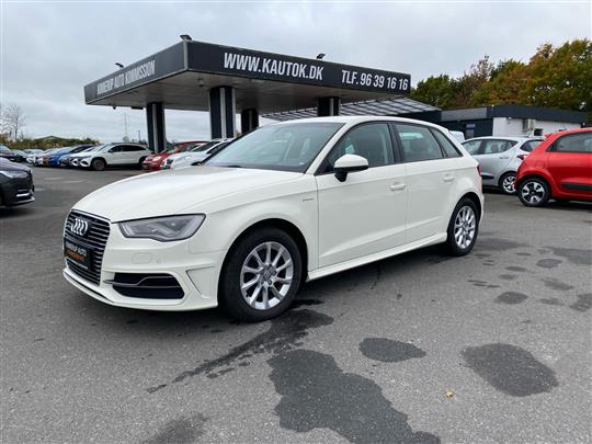 Audi A3 Sportback 1,4 E-tron  Plugin-hybrid Attraction S Tronic 204HK 5d 6g Aut.