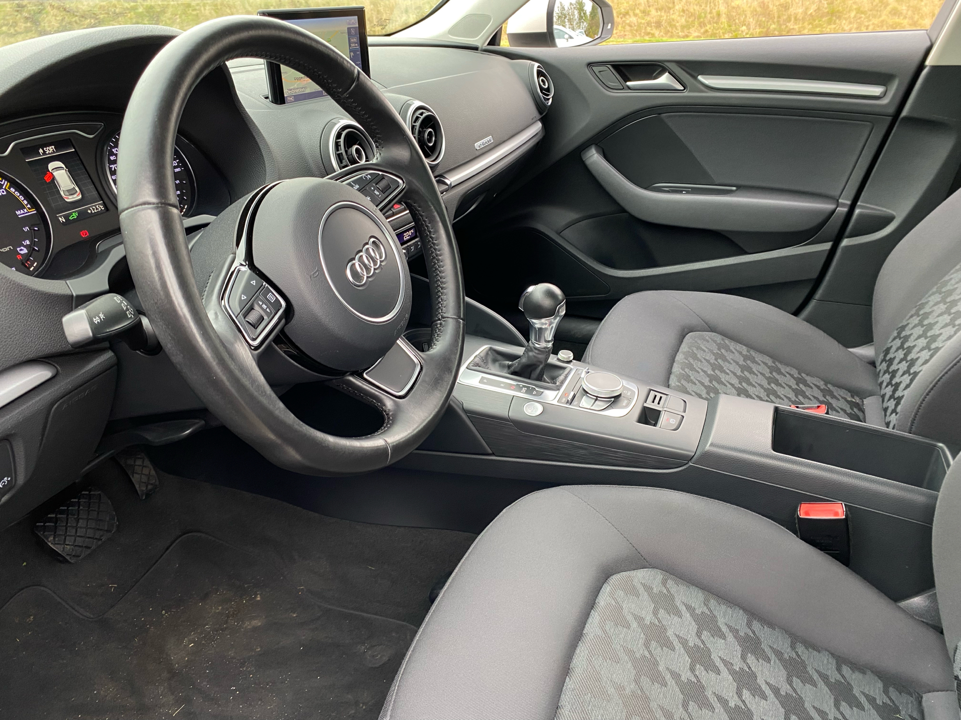 Billede af Audi A3 Sportback 1,4 E-tron  Plugin-hybrid Attraction S Tronic 204HK 5d 6g Aut.