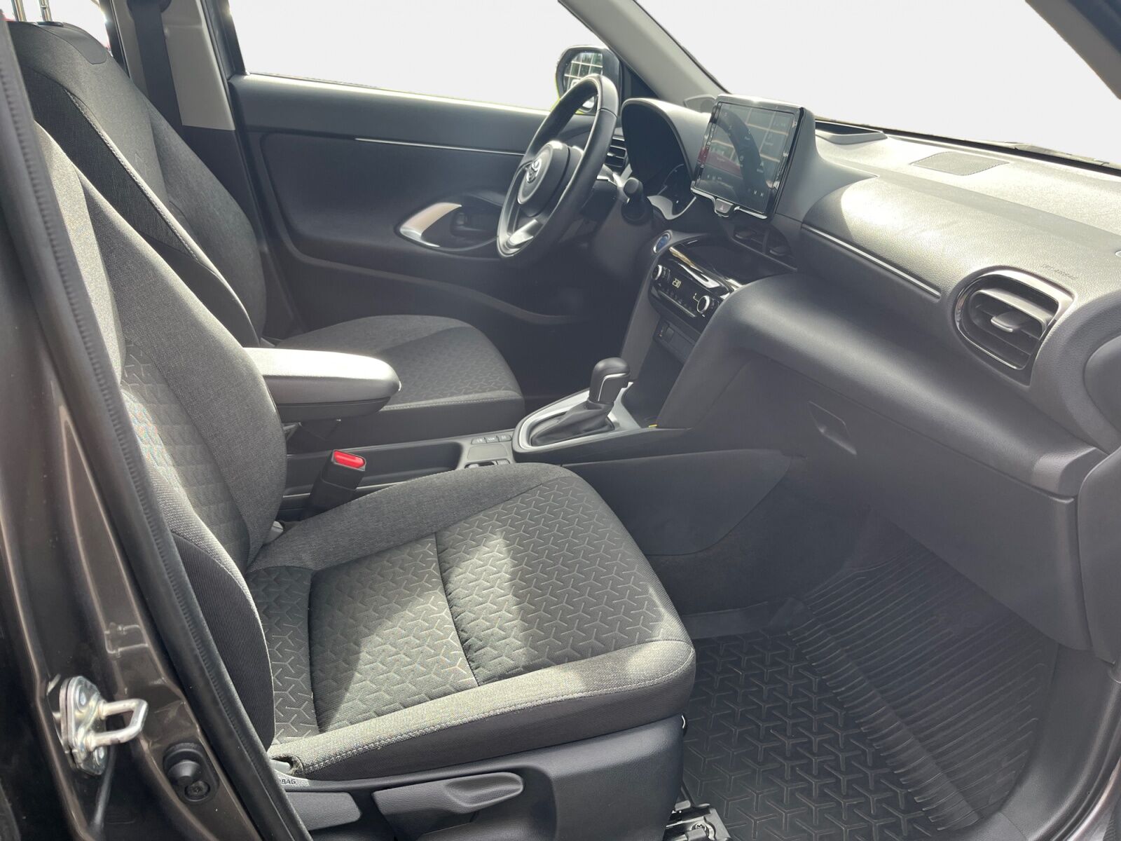 Billede af Toyota Yaris Cross 1,5 Hybrid Active Technology 116HK 5d Trinl. Gear