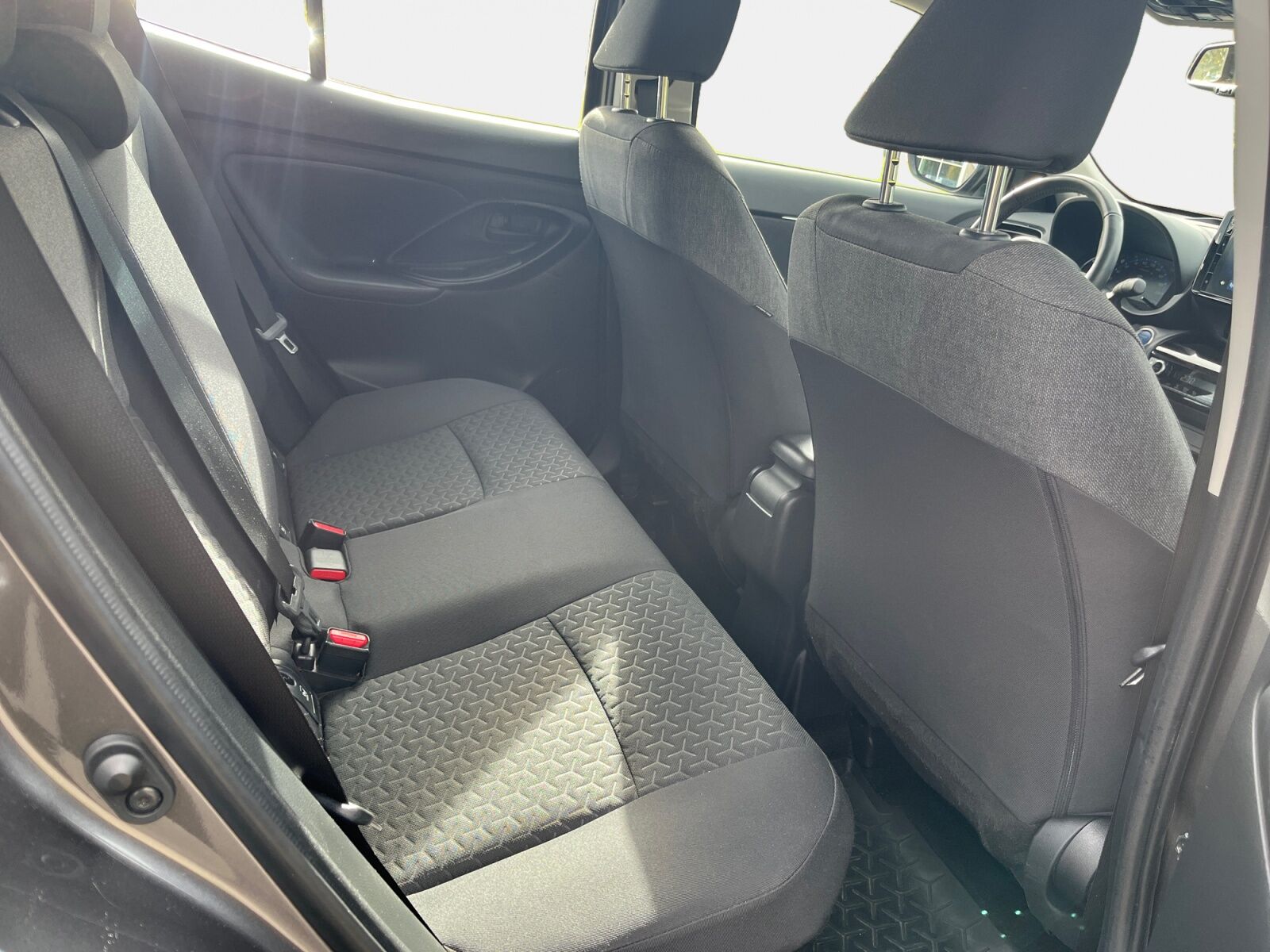 Billede af Toyota Yaris Cross 1,5 Hybrid Active Technology 116HK 5d Trinl. Gear