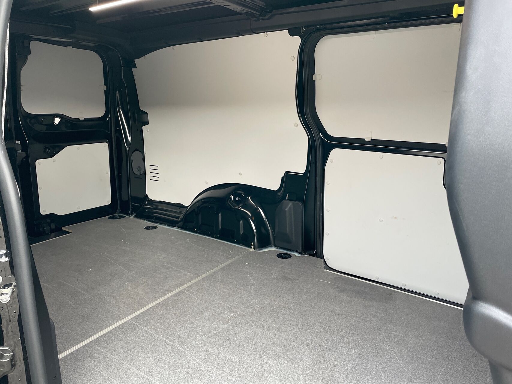 Billede af Toyota Proace Long 2,0 D Comfort Master To skydedør 144HK Van 8g Aut.