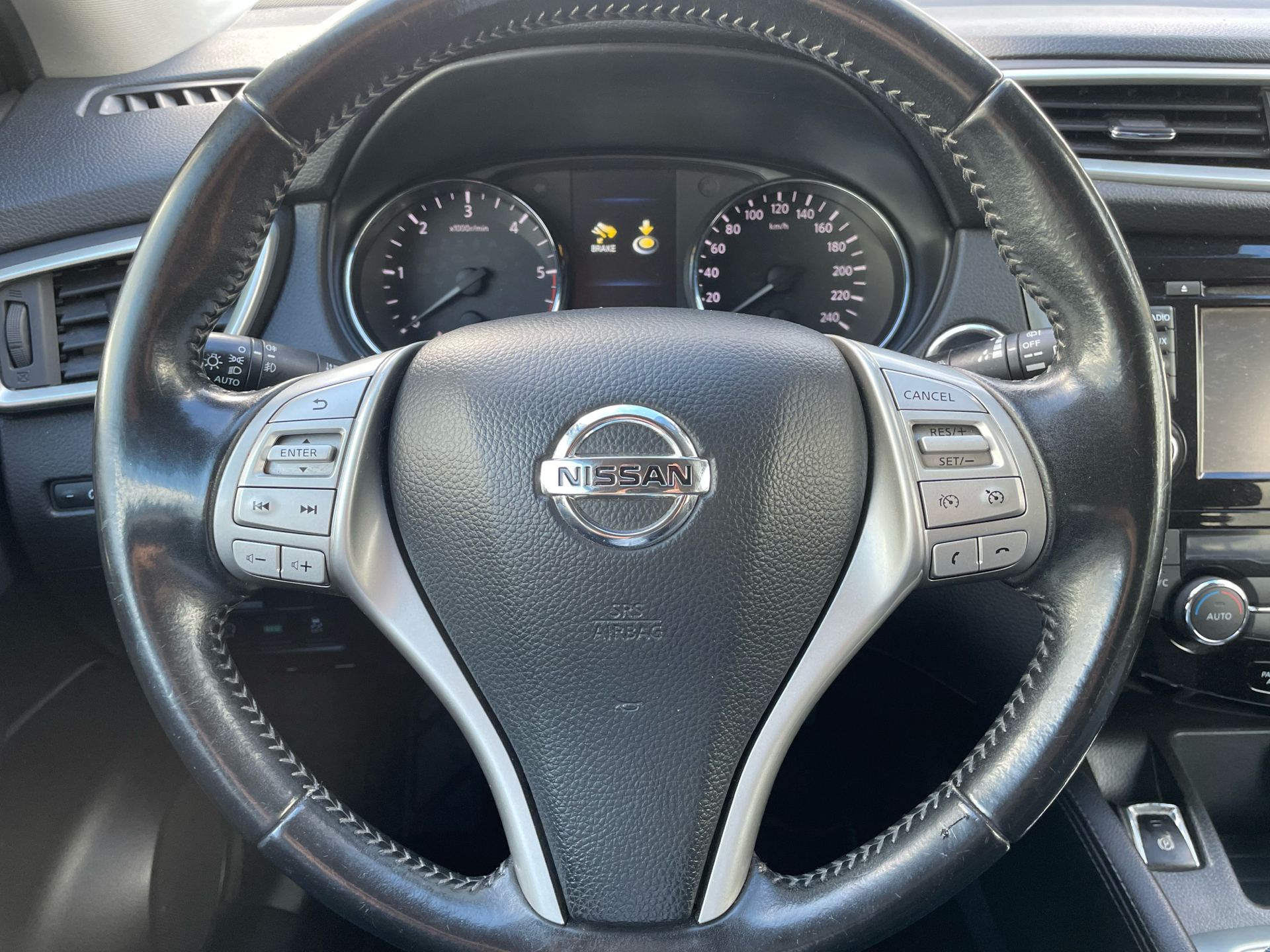 Billede af Nissan Qashqai 1,6 DCi N-Connecta X-Tronic 130HK 5d 6g Aut.