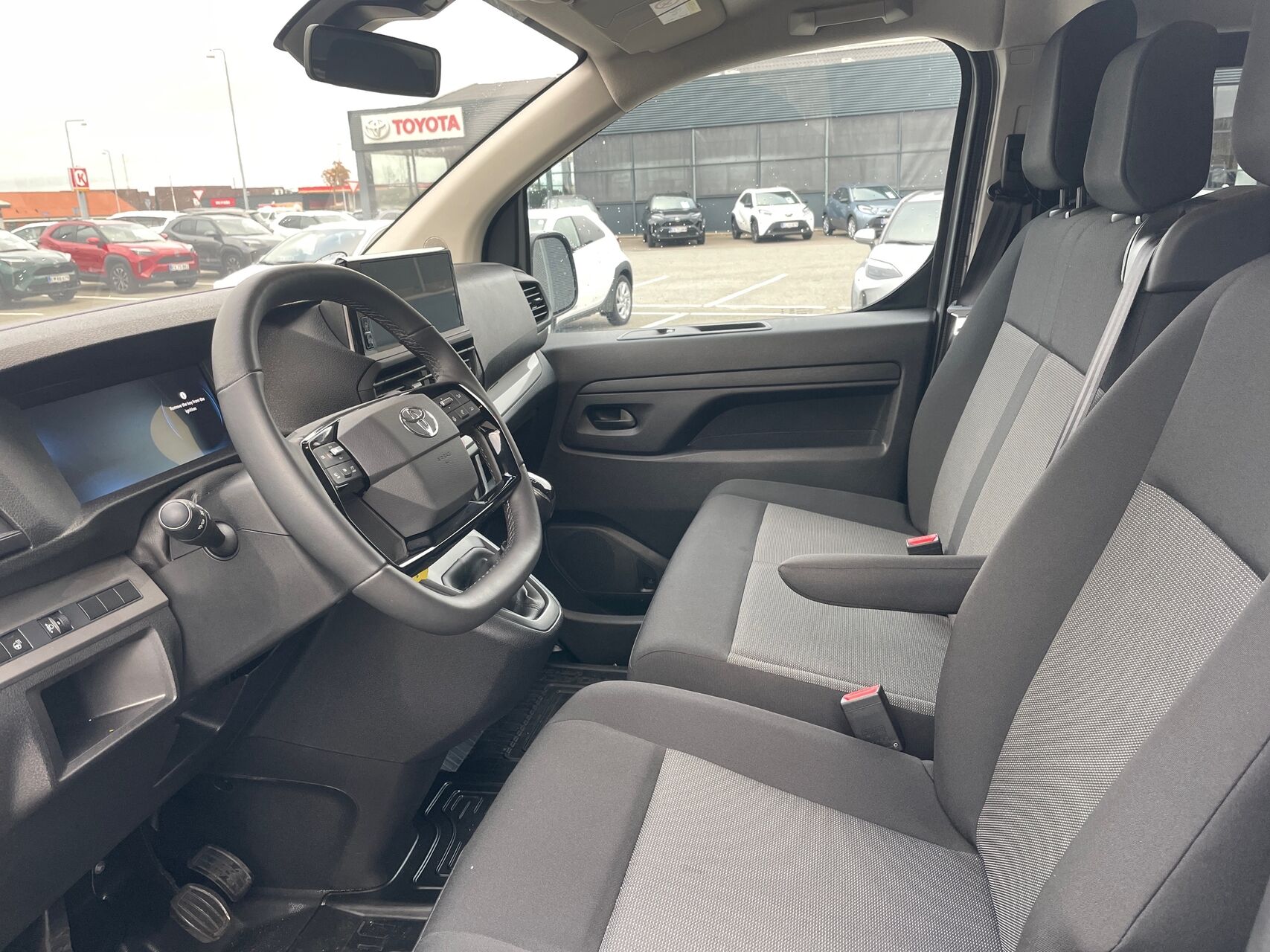 Billede af Toyota Proace Verso Long 2,0 D Combi En Skydedør 144HK 6g