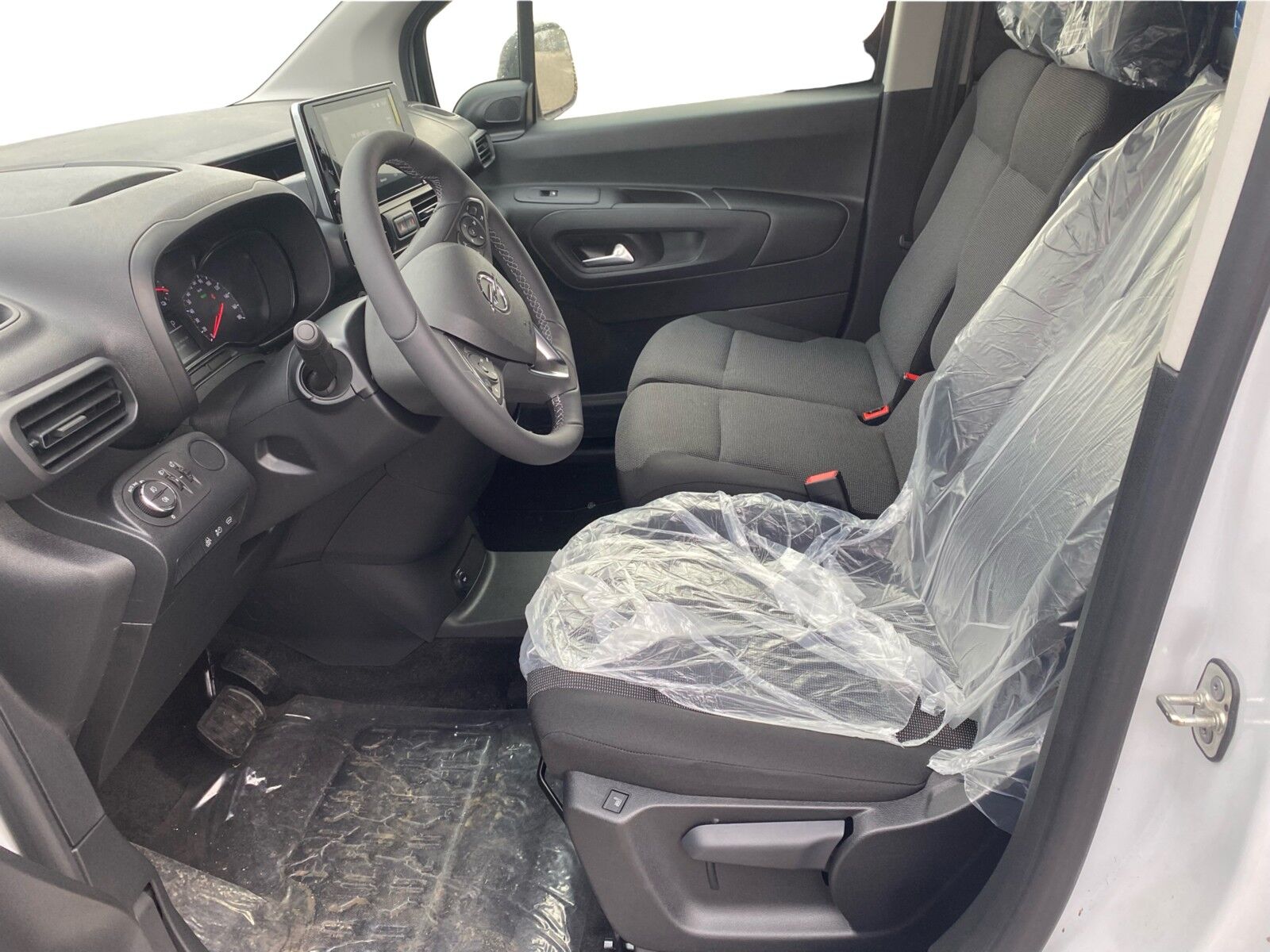 Billede af Opel Combo-e L1V1 EL Innovation+ 136HK Van Aut.