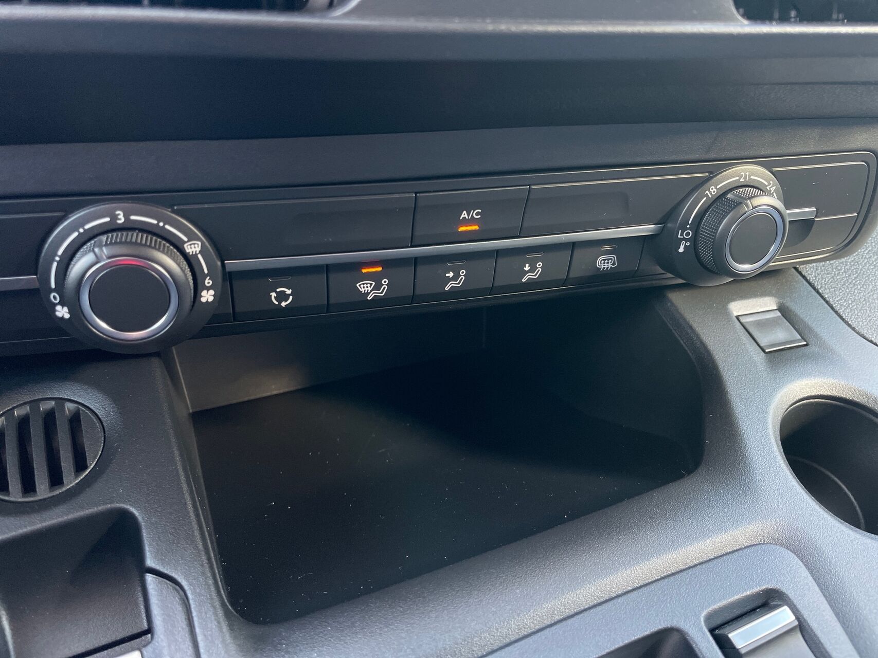 Billede af Toyota Proace City Electric Medium EL Comfort 2 Skydedøre 136HK Van Aut.