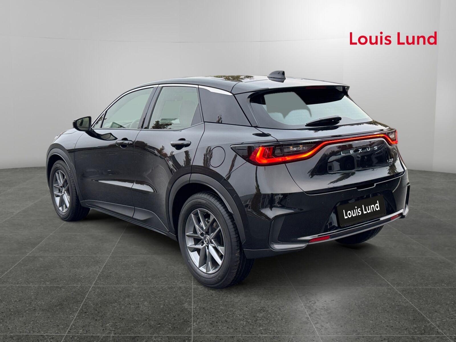 Billede af Lexus LBX 1,5 Hybrid Elegant 136HK 5d Aut.