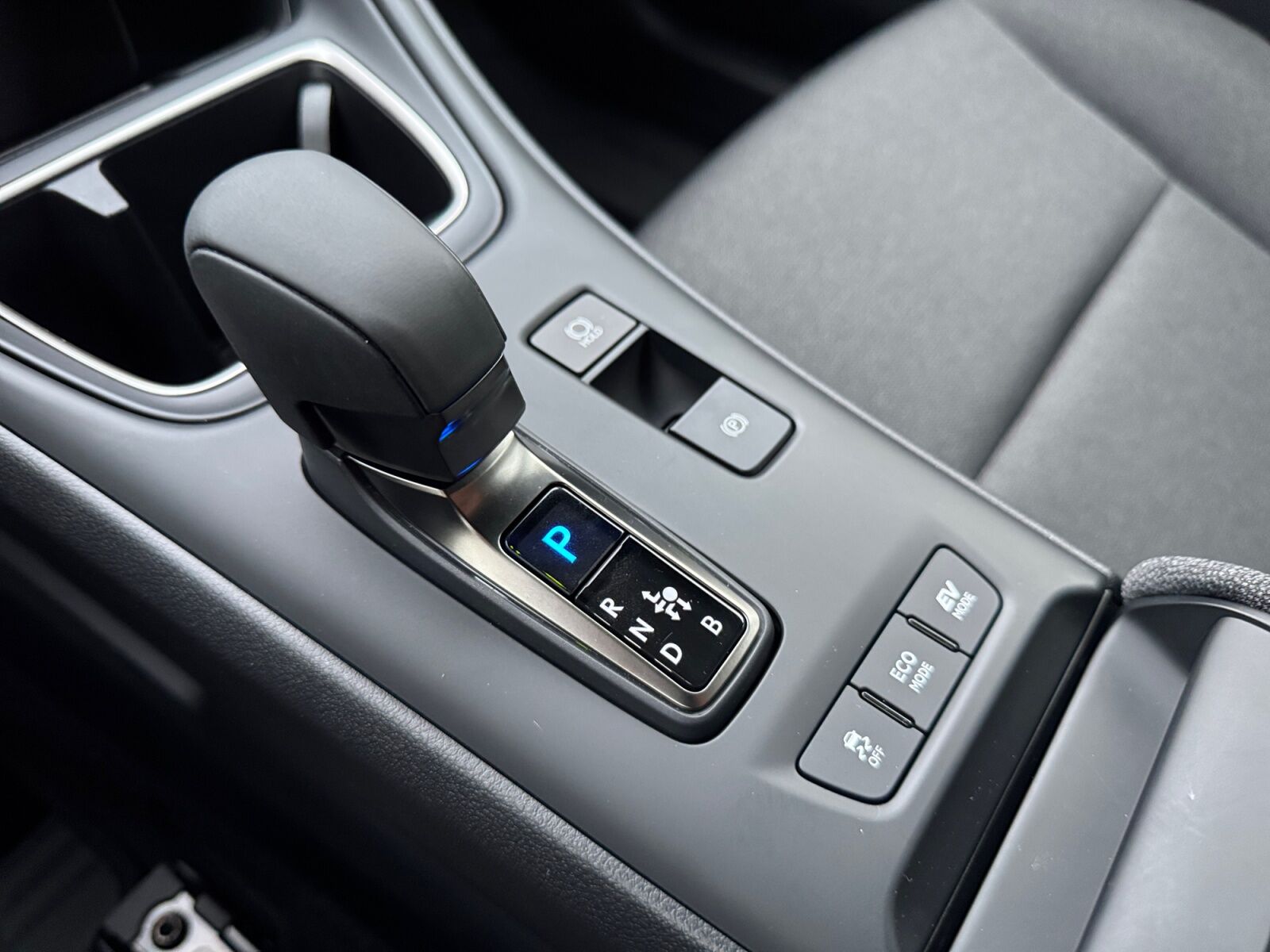 Billede af Lexus LBX 1,5 Hybrid Elegant 136HK 5d Aut.