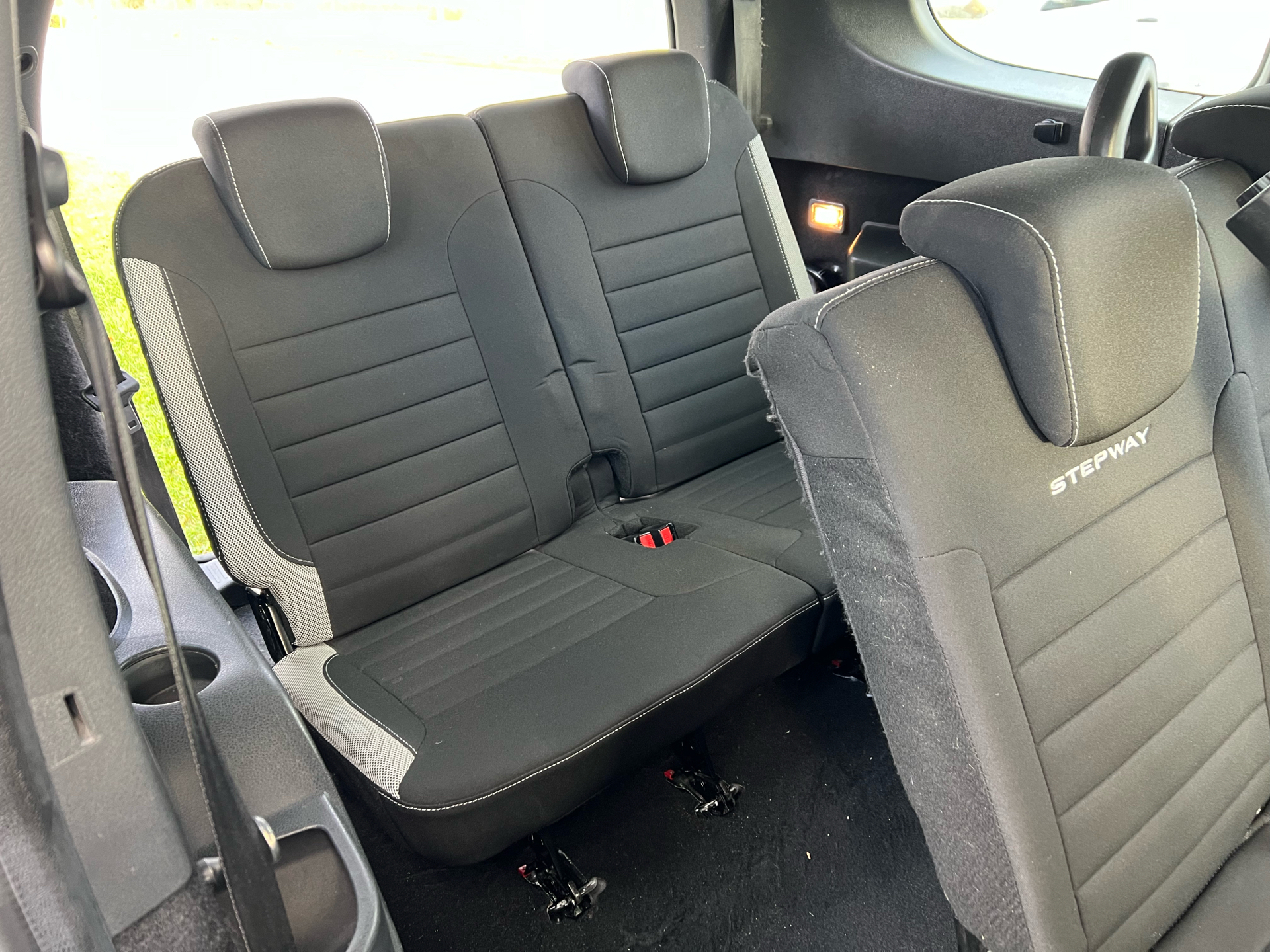 Billede af Dacia Lodgy 7 Sæder 1,5 Blue dCi Stepway Start/Stop 95HK 6g