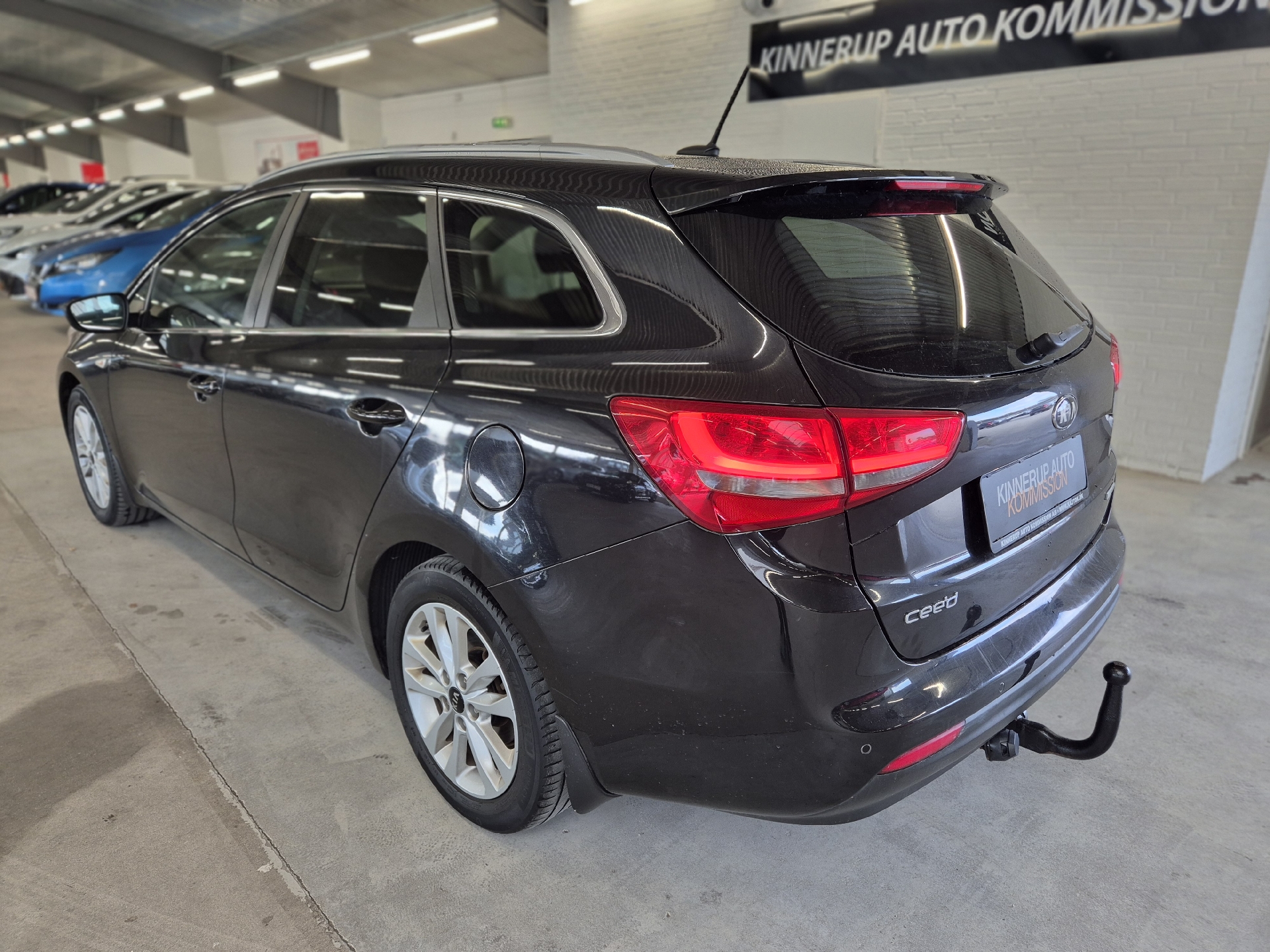 Billede af Kia Ceed SW 1,6 CRDI Attraction 136HK Stc 6g