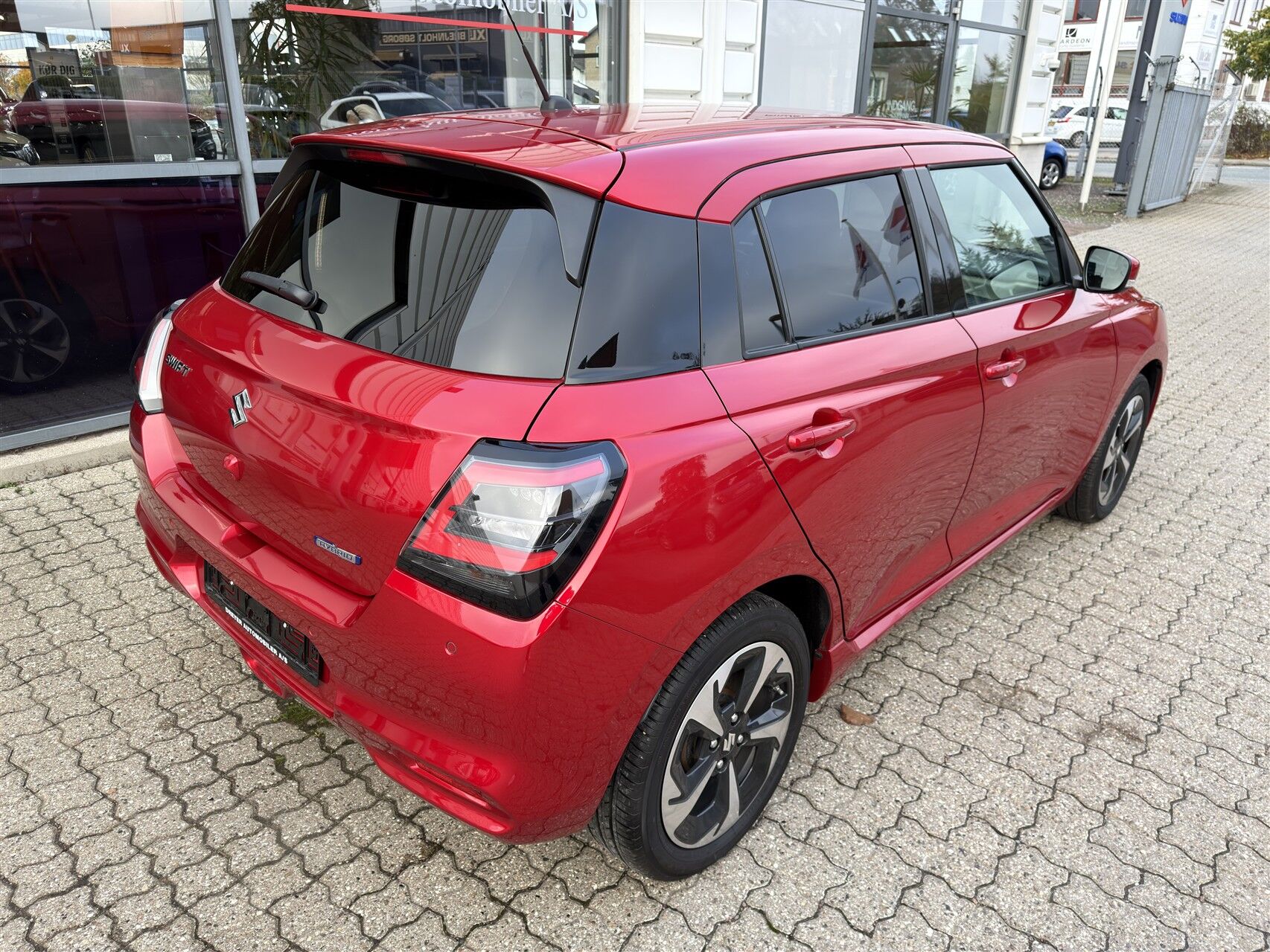 Billede af Suzuki Swift 1,2 Desire CVT 82HK 5d Aut.
