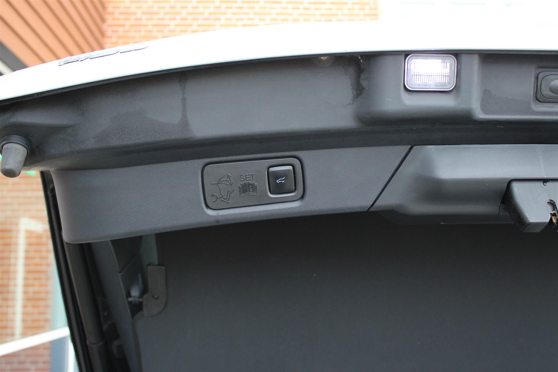 Billede af Ford Mustang Mach-E EL SR Premium AWD 269HK 5d Aut.