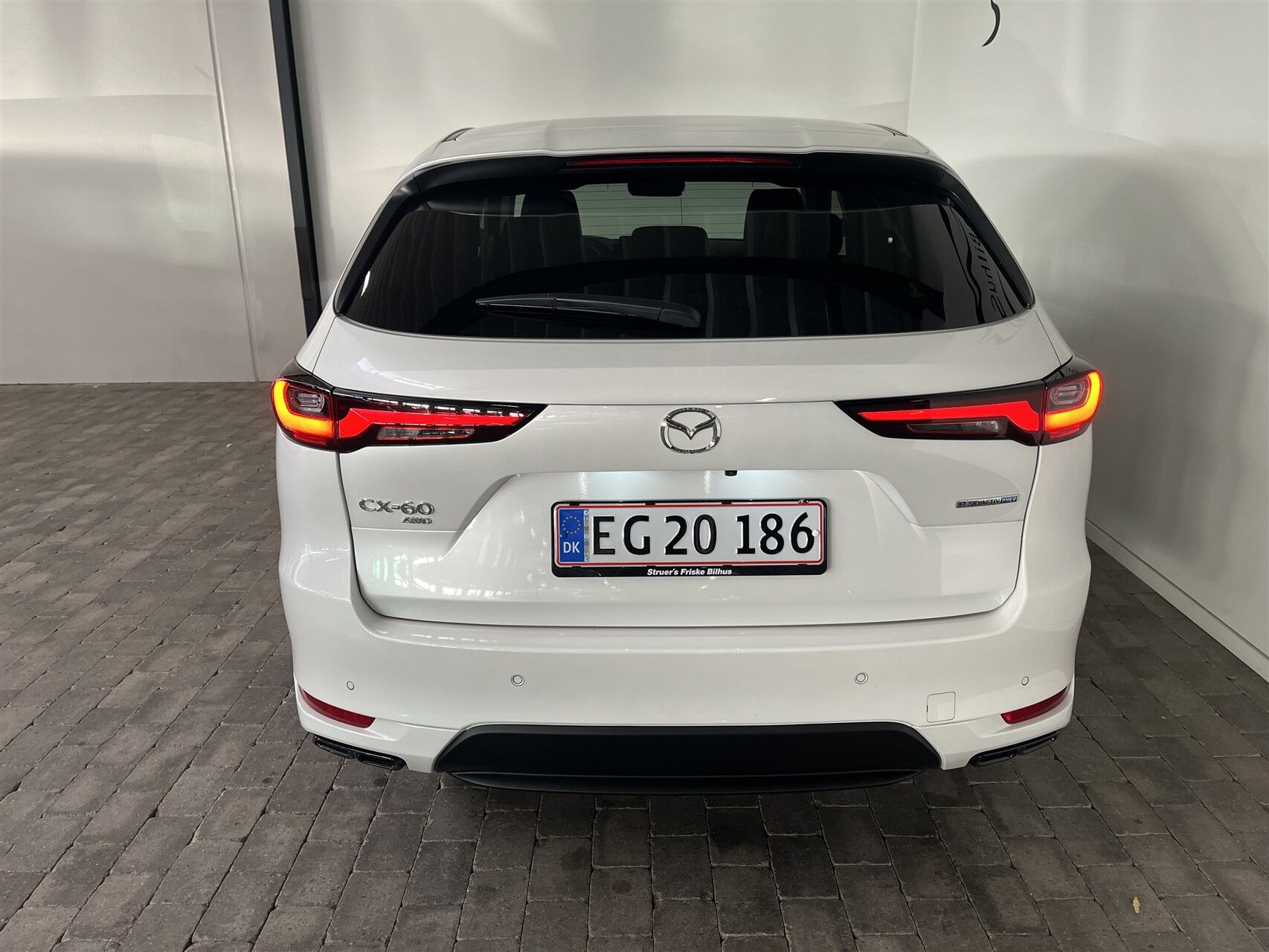 Billede af Mazda CX-60 2,5 e-Skyactiv  Plugin-hybrid Homura AWD 327HK 5d 8g Aut.