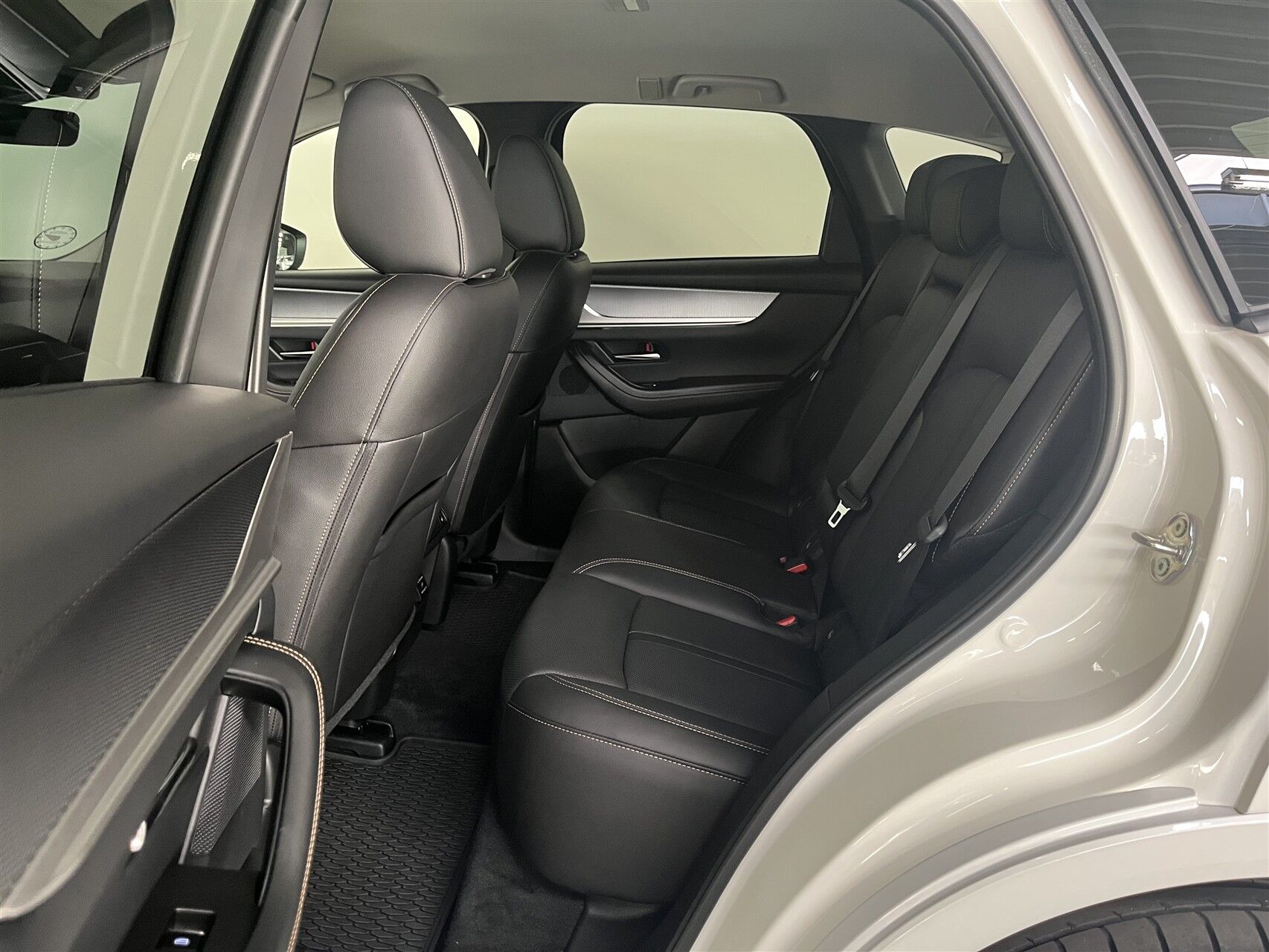 Billede af Mazda CX-60 2,5 e-Skyactiv  Plugin-hybrid Homura AWD 327HK 5d 8g Aut.