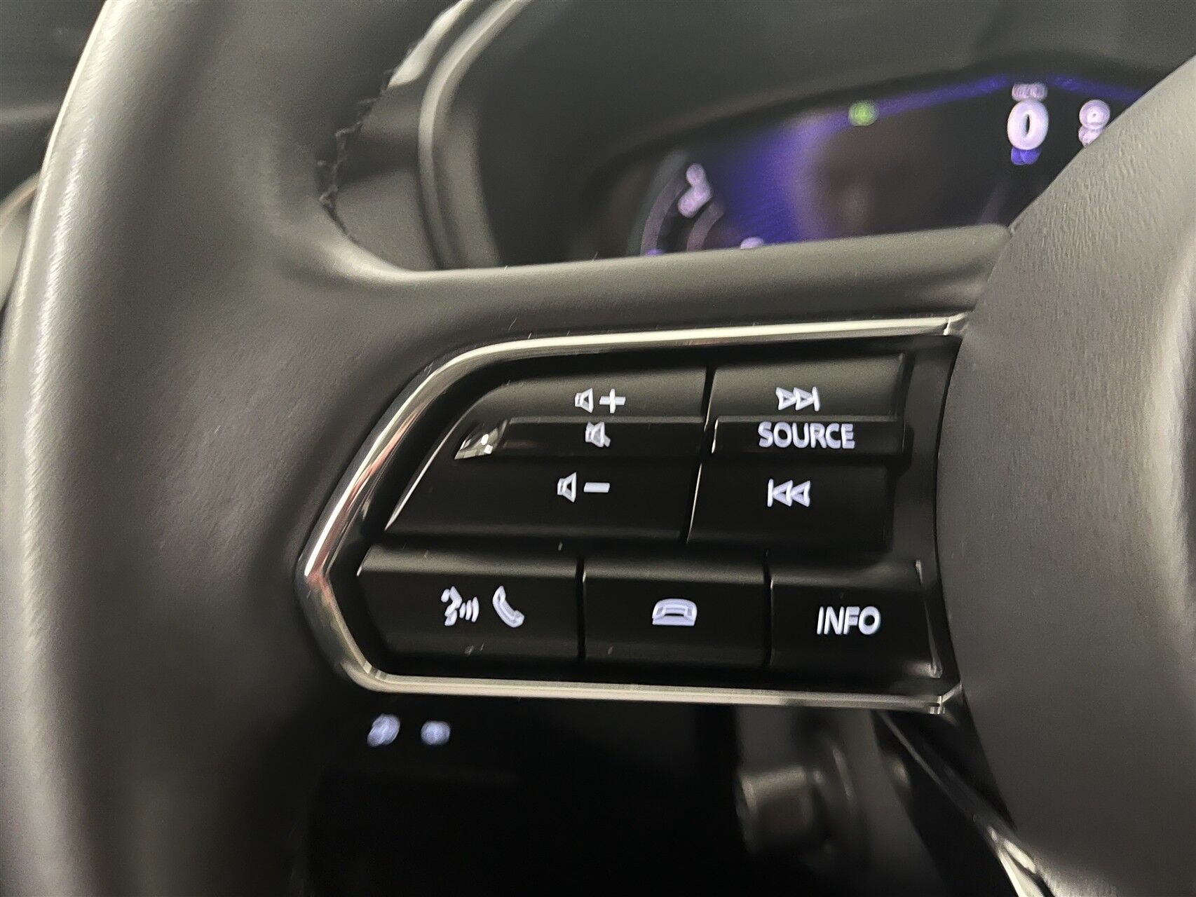 Billede af Mazda CX-60 2,5 e-Skyactiv  Plugin-hybrid Homura AWD 327HK 5d 8g Aut.