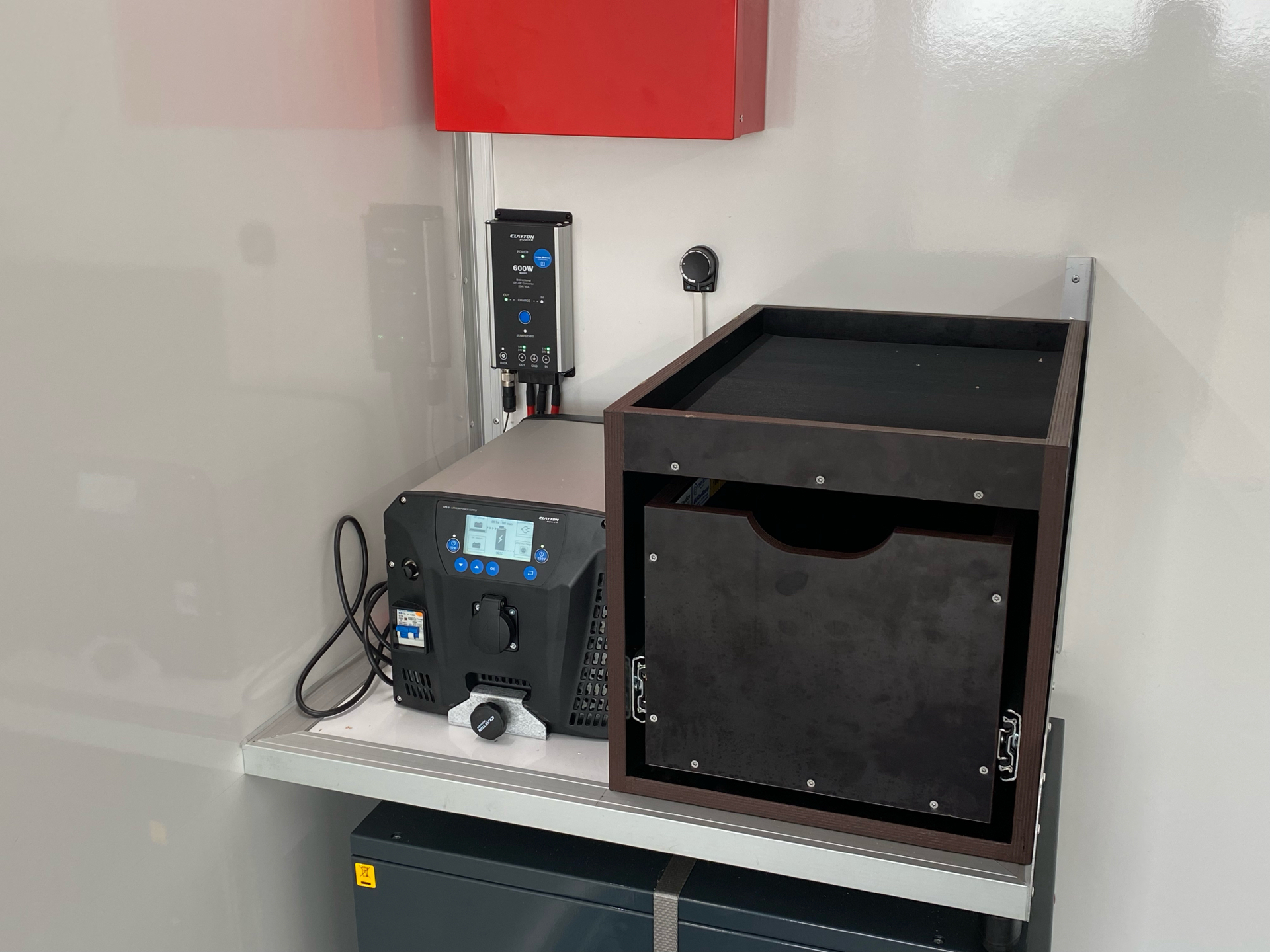 Billede af Iveco Daily 35S18 4100mm 3,0 D 180HK Ladv./Chas. 8g Aut.