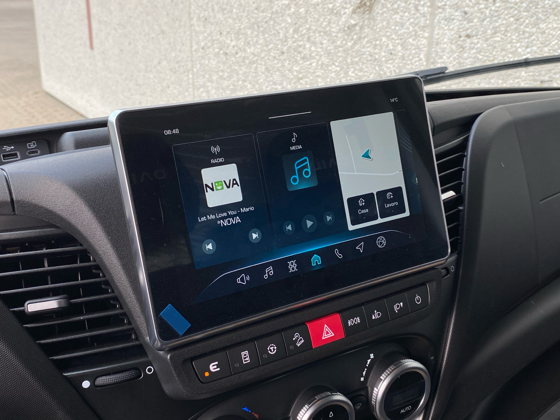 Billede af Iveco Daily 35S18 4100mm 3,0 D 180HK Ladv./Chas. 8g Aut.