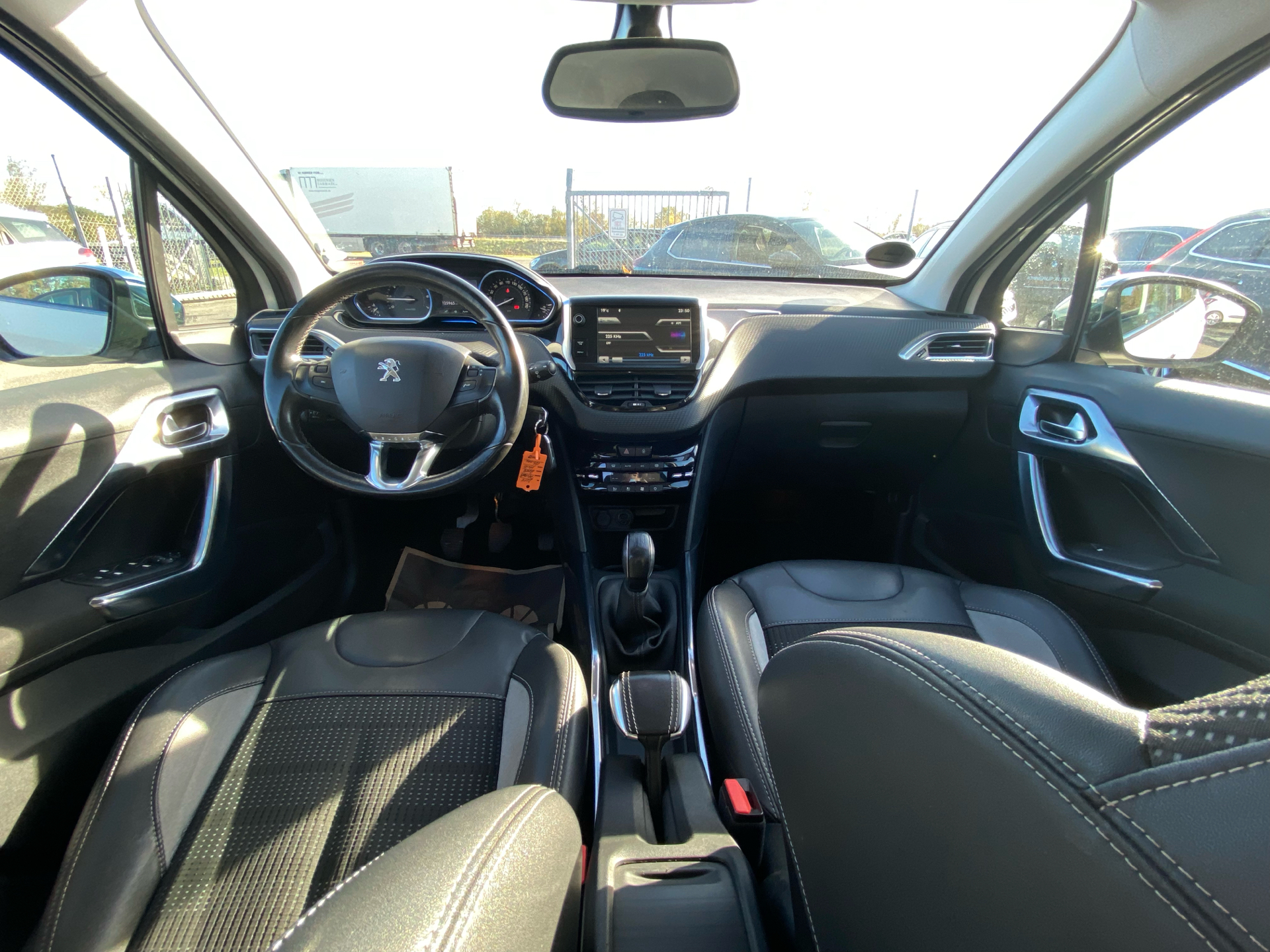Billede af Peugeot 2008 1,2 VTi Allure 82HK