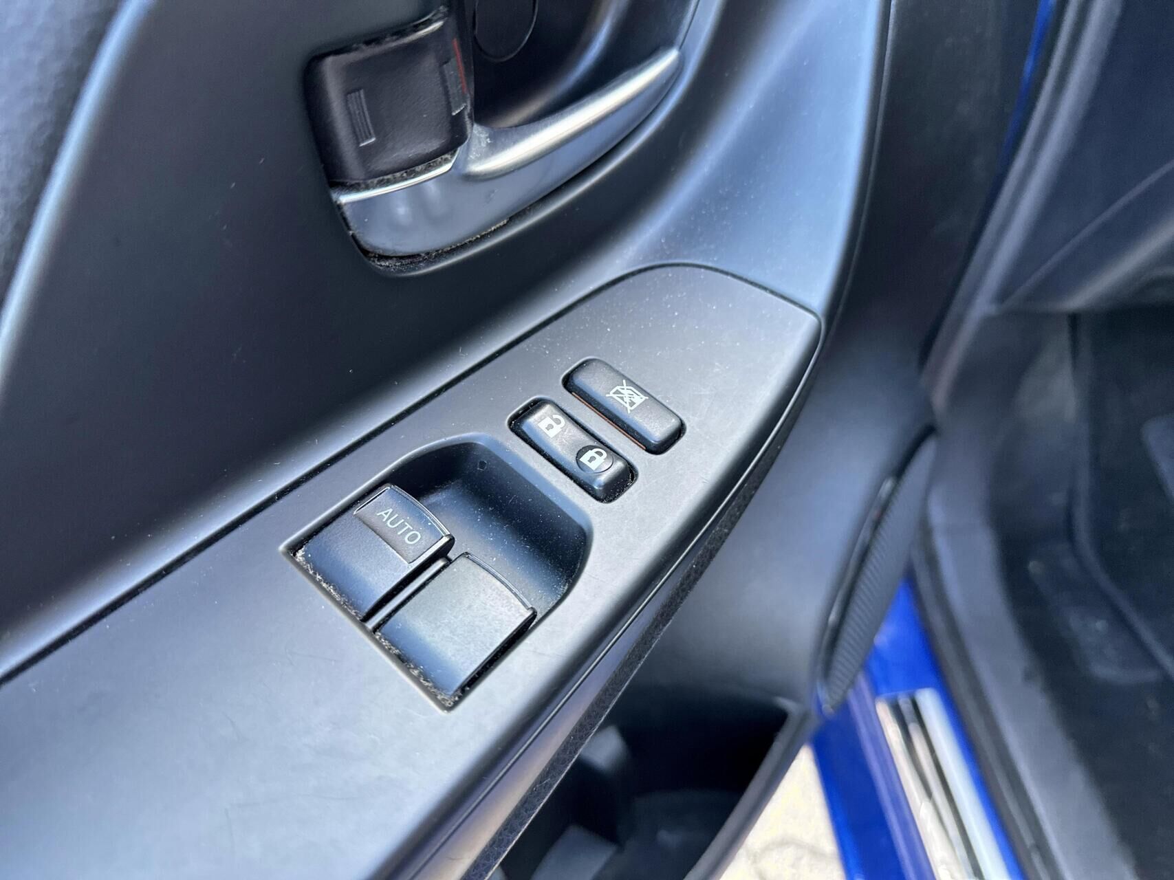 Billede af Toyota Yaris 1,5 Hybrid H2 Premium E-CVT 100HK 5d Trinl. Gear