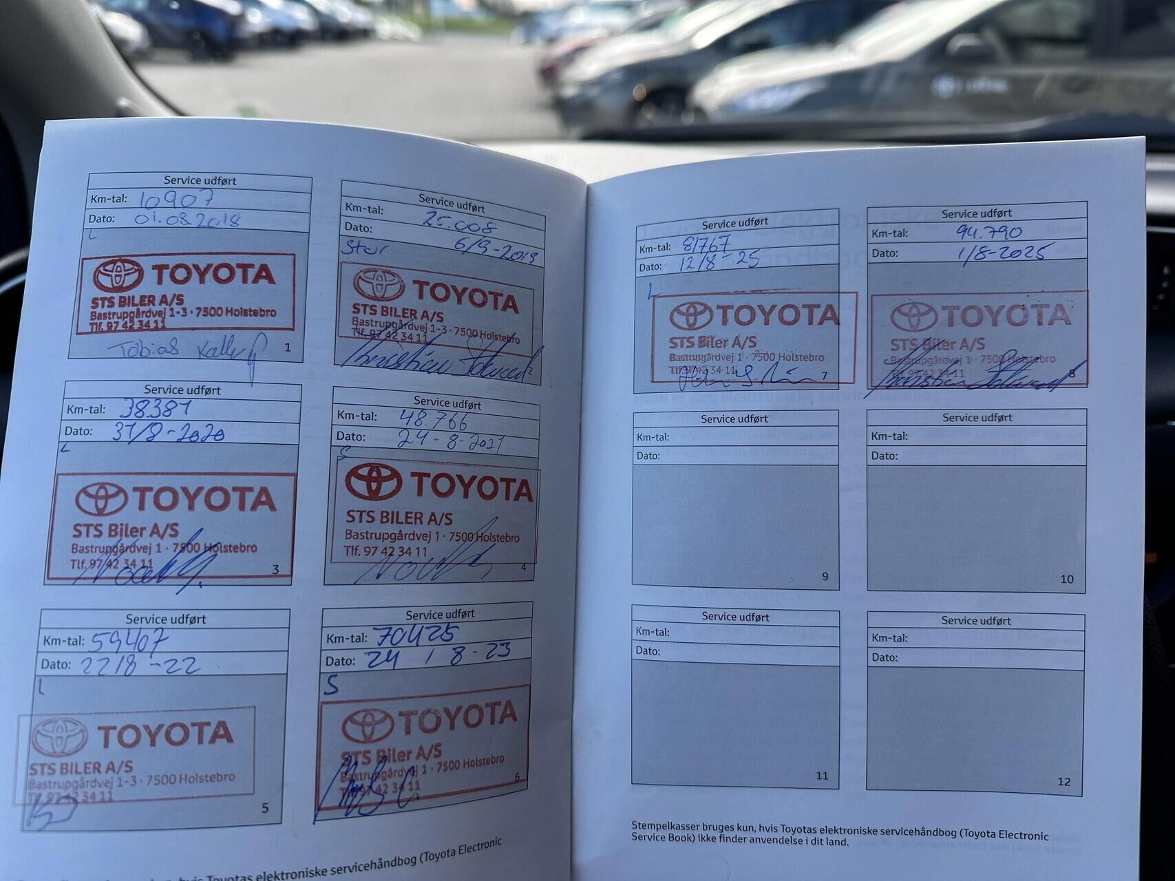 Billede af Toyota Yaris 1,5 Hybrid H2 Premium E-CVT 100HK 5d Trinl. Gear