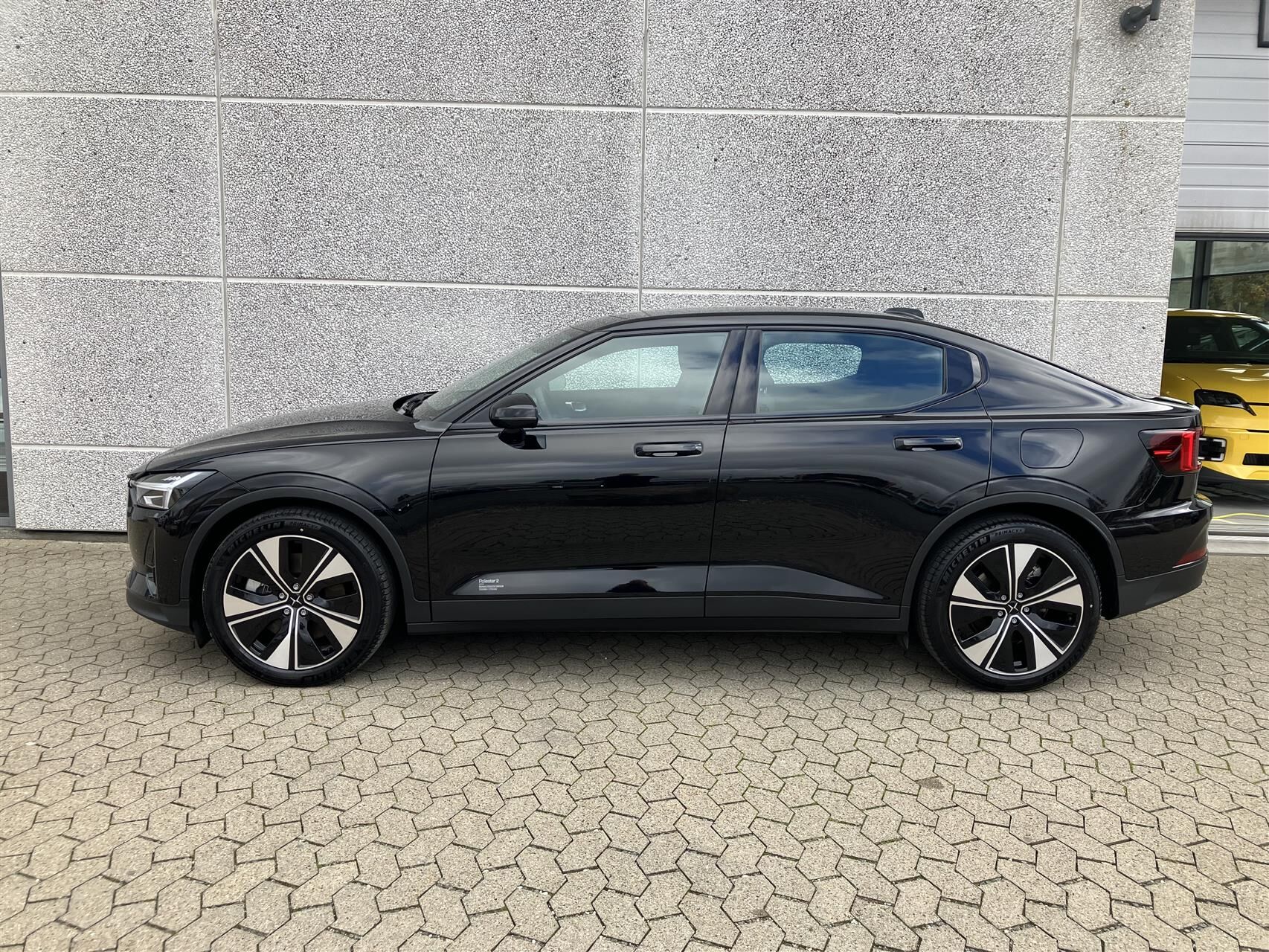 Billede af Polestar 2 EL Long Range Single motor Plus 231HK 5d Aut.