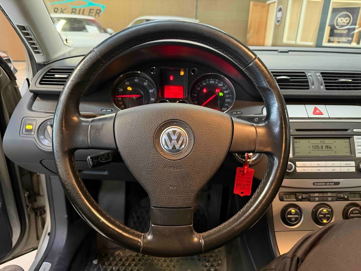 Billede af VW Passat Variant 2,0 FSI Trendline 150HK Stc