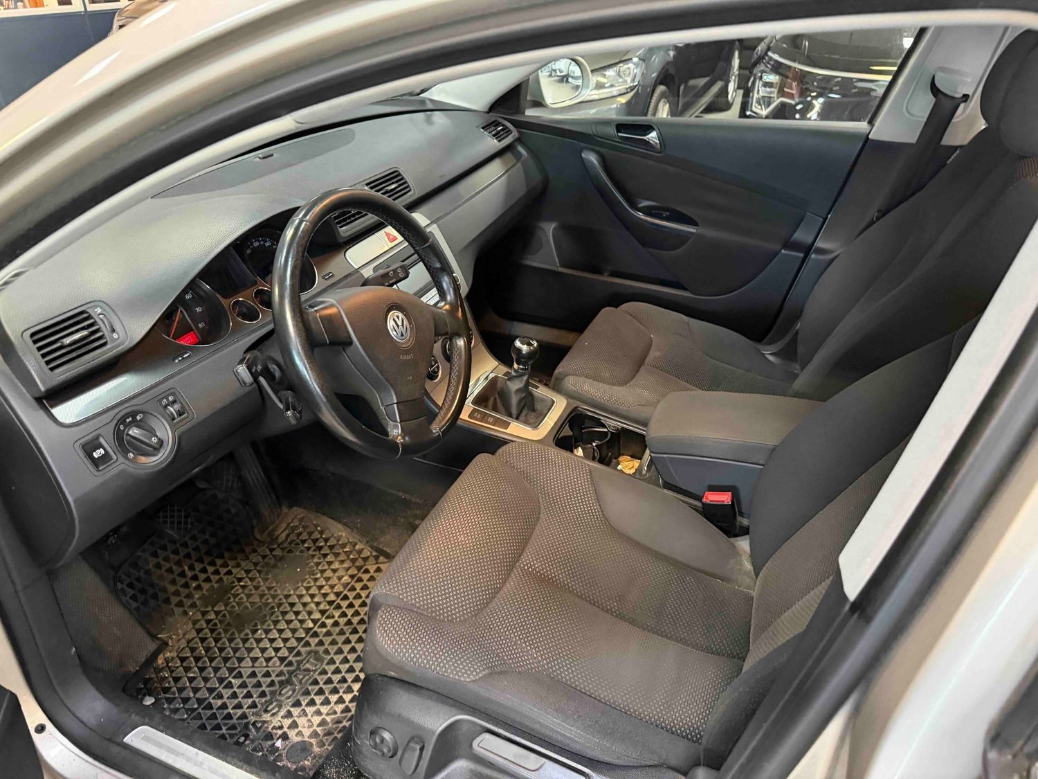 Billede af VW Passat Variant 2,0 FSI Trendline 150HK Stc